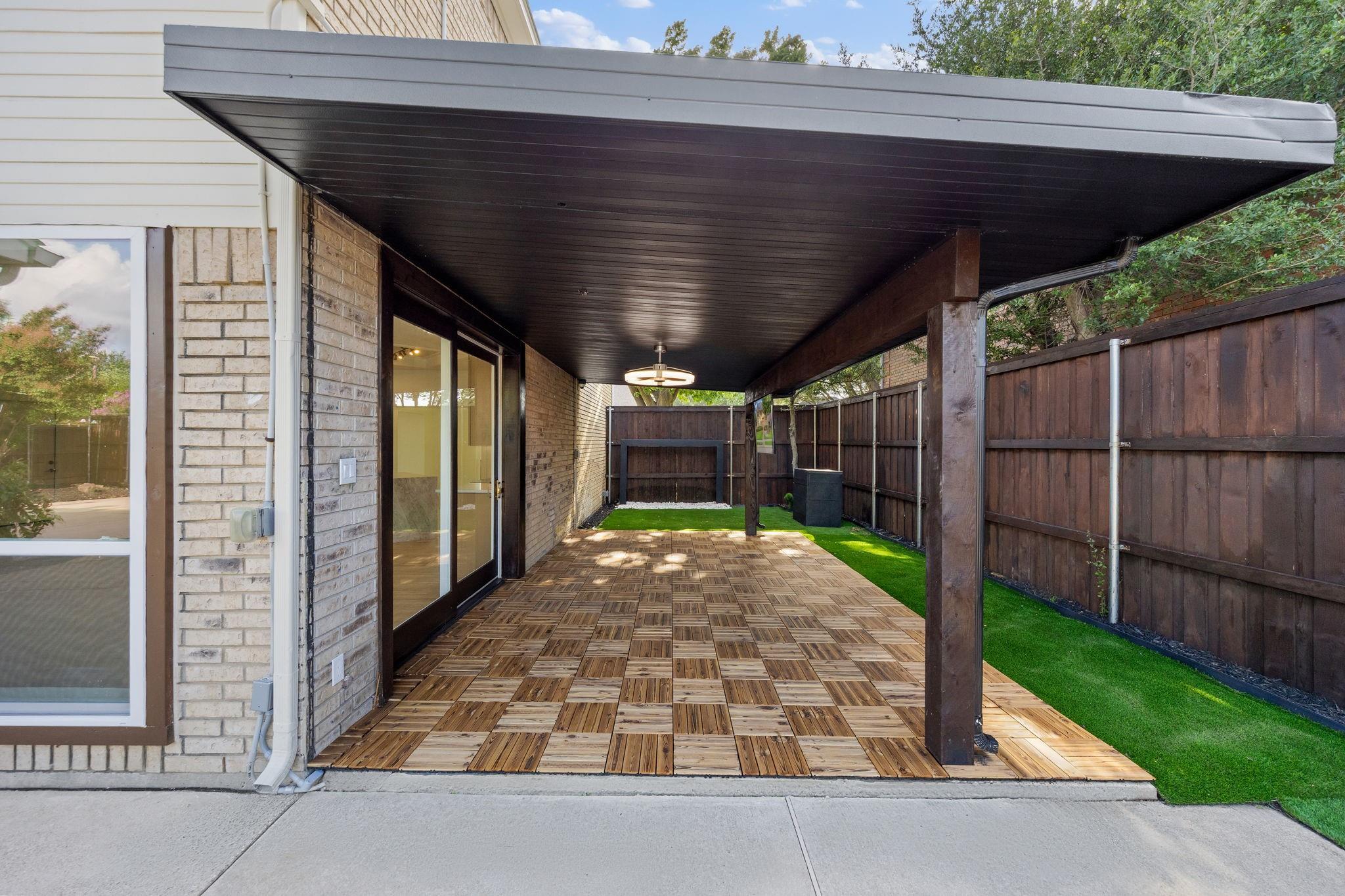 main property photo 26