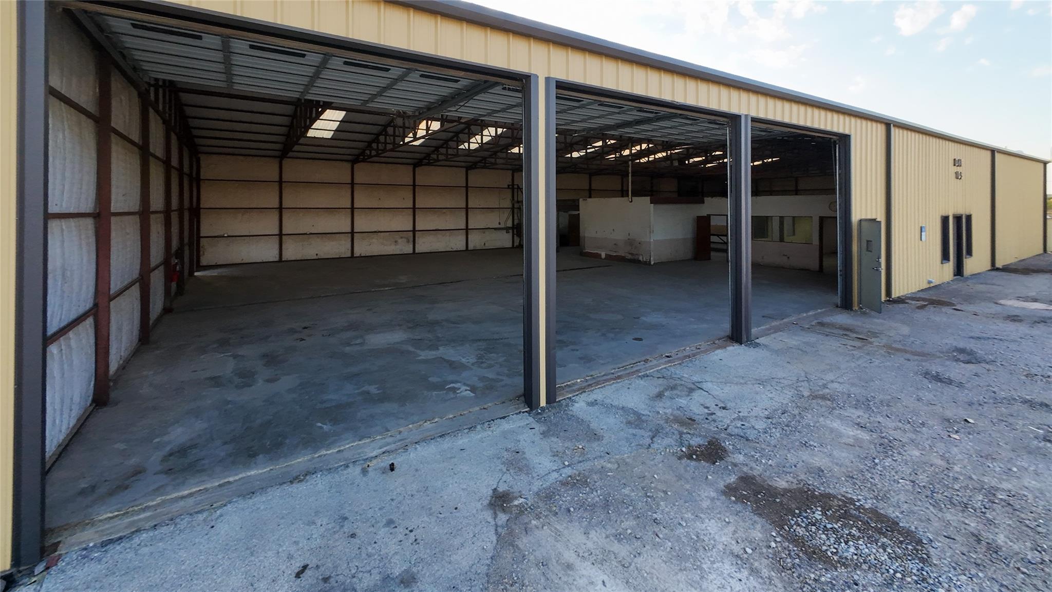 main property photo 21