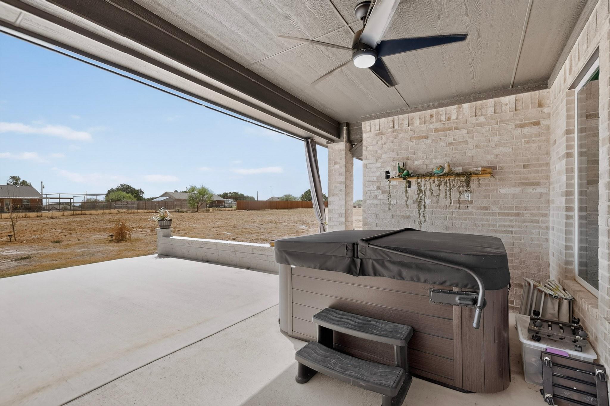 main property photo 31
