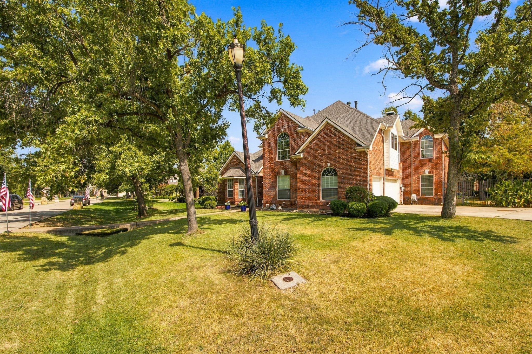 main property photo 18