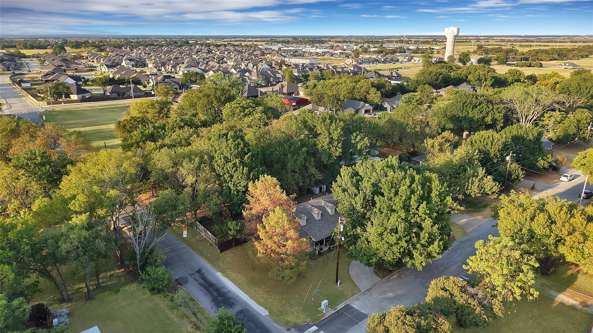 main property photo 19