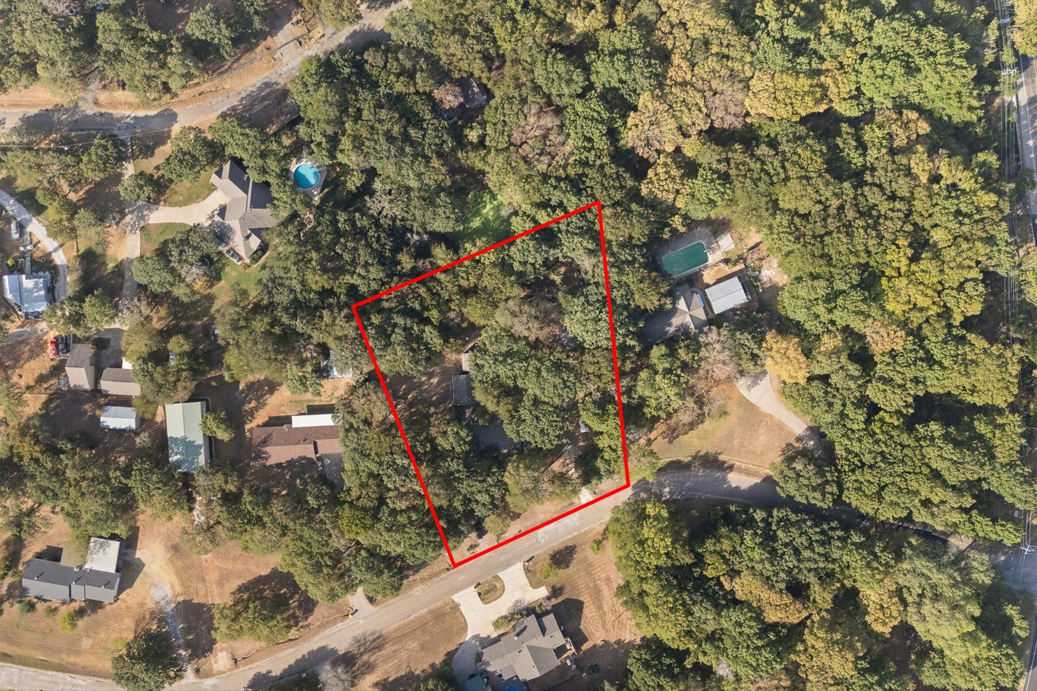 main property photo 27