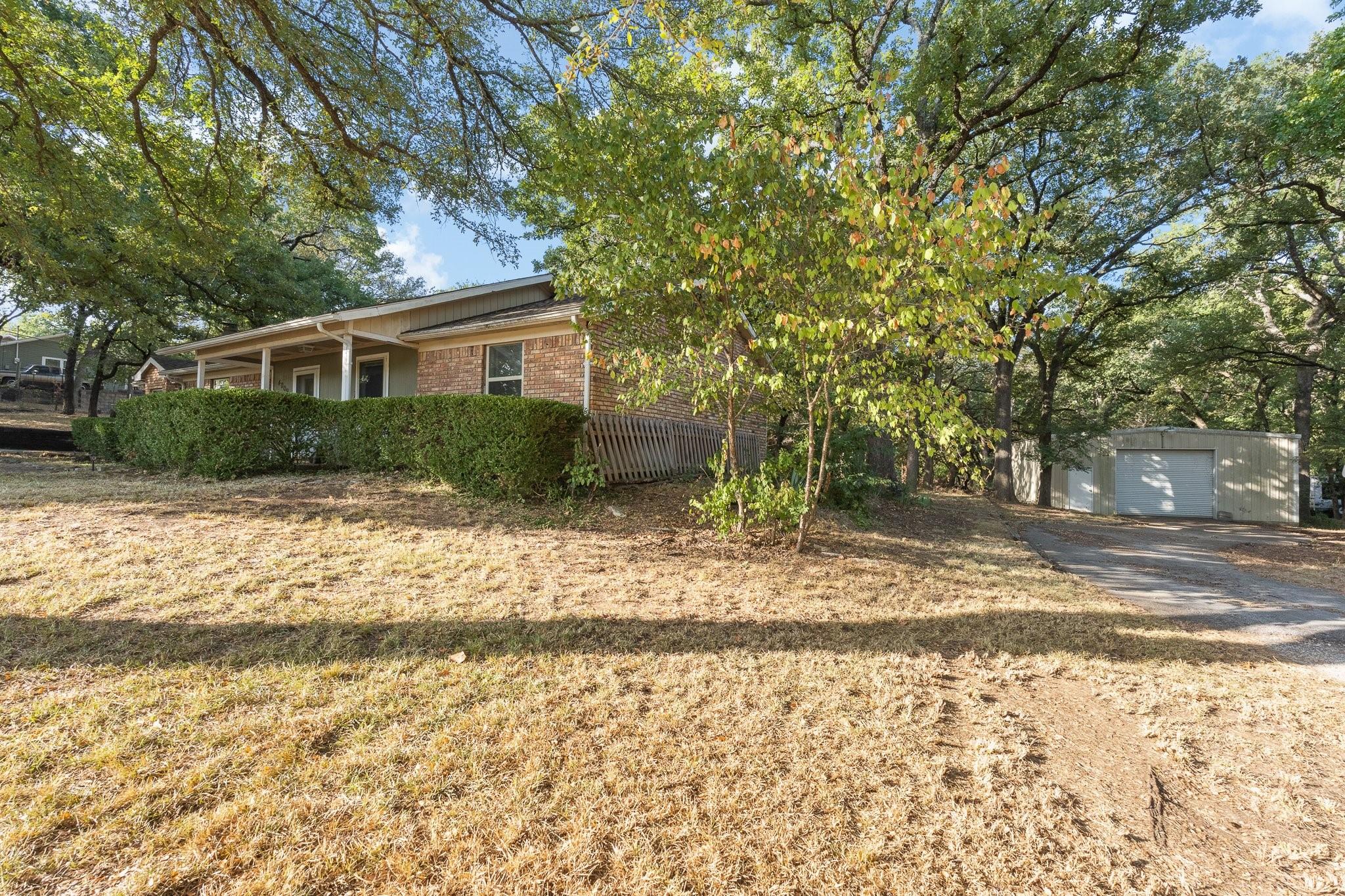main property photo 5