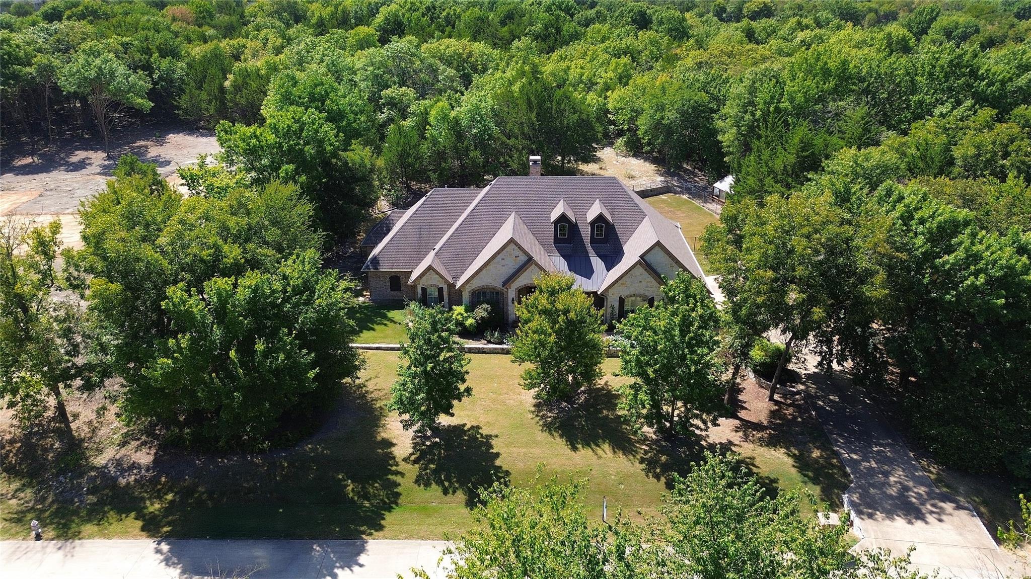 main property photo 38