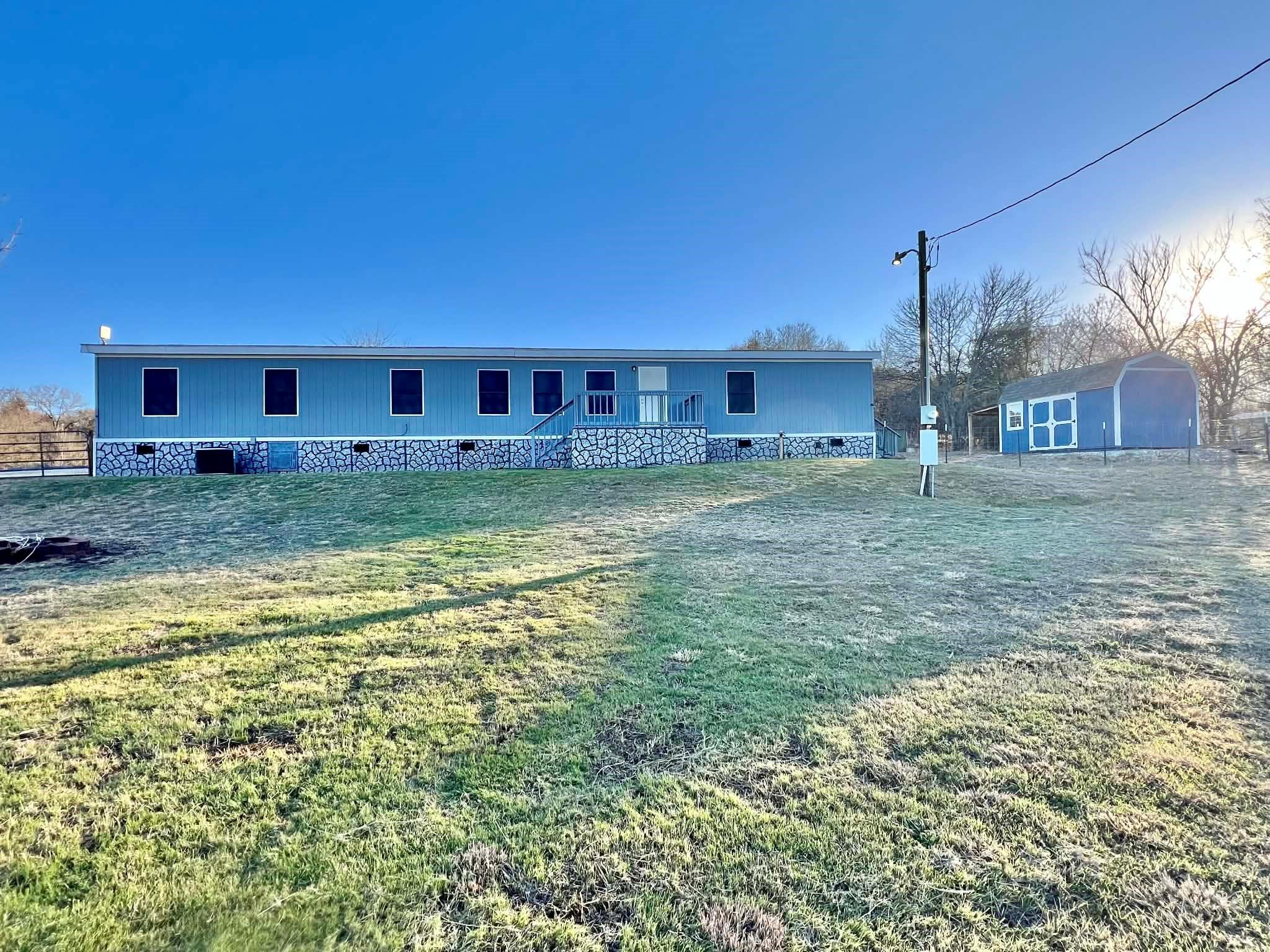 main property photo 20