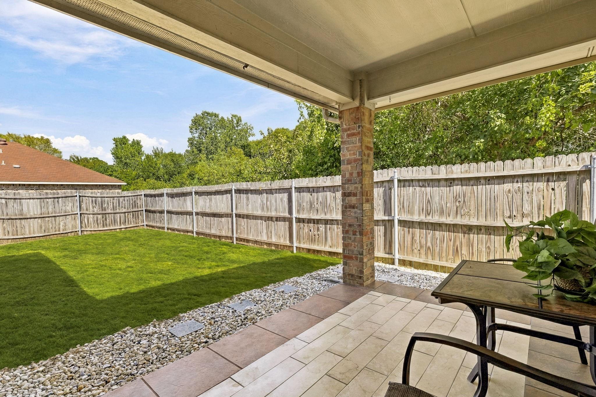 main property photo 24