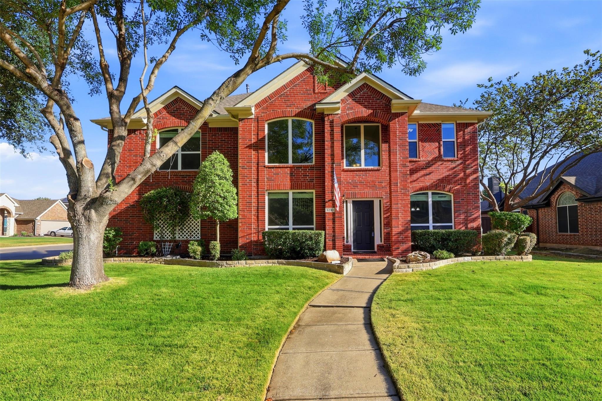 main property photo 1