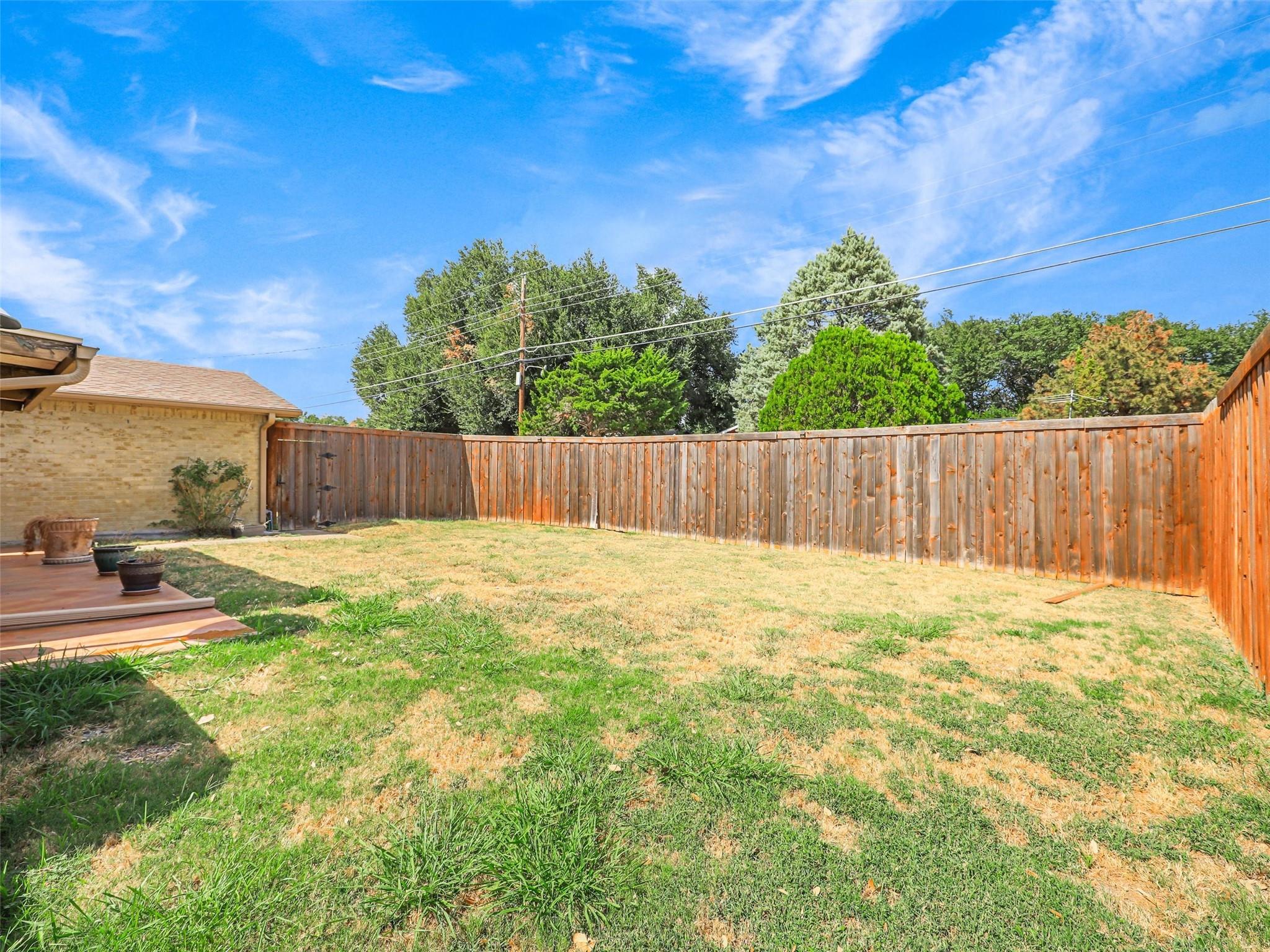 main property photo 22