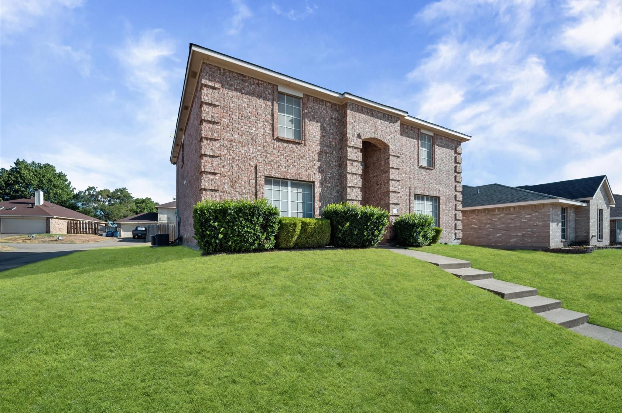 main property photo 2