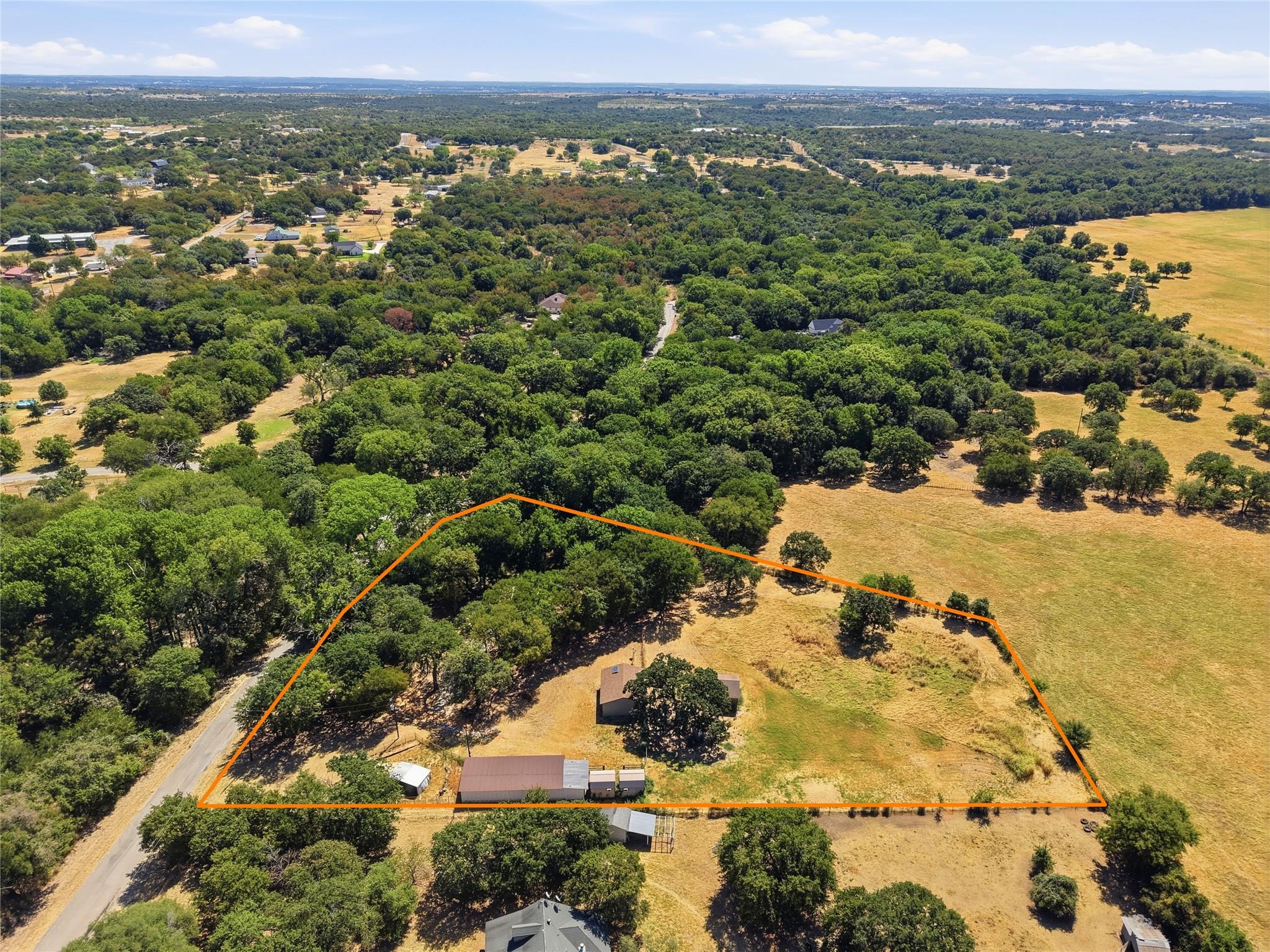 main property photo 6