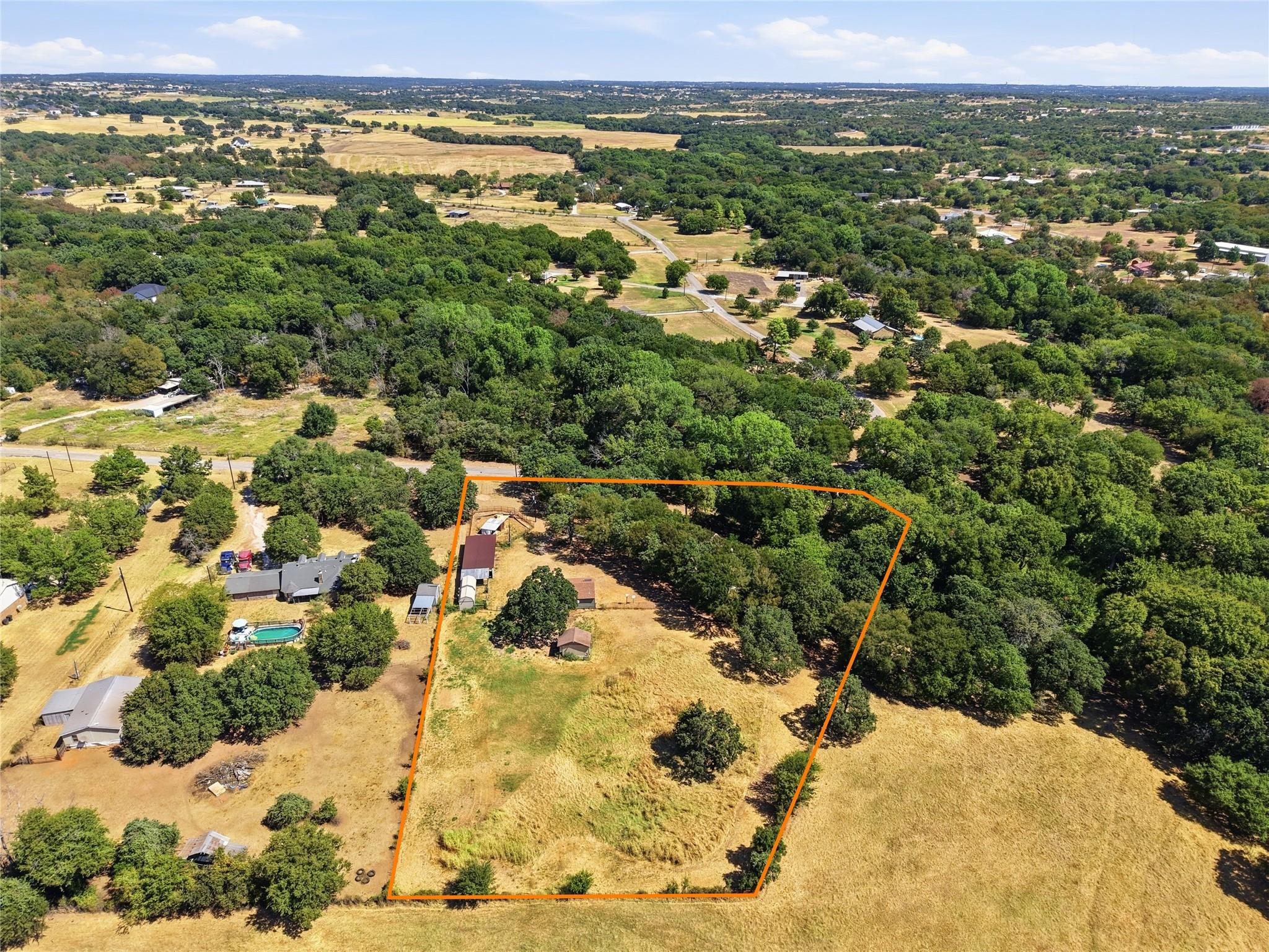 main property photo 7