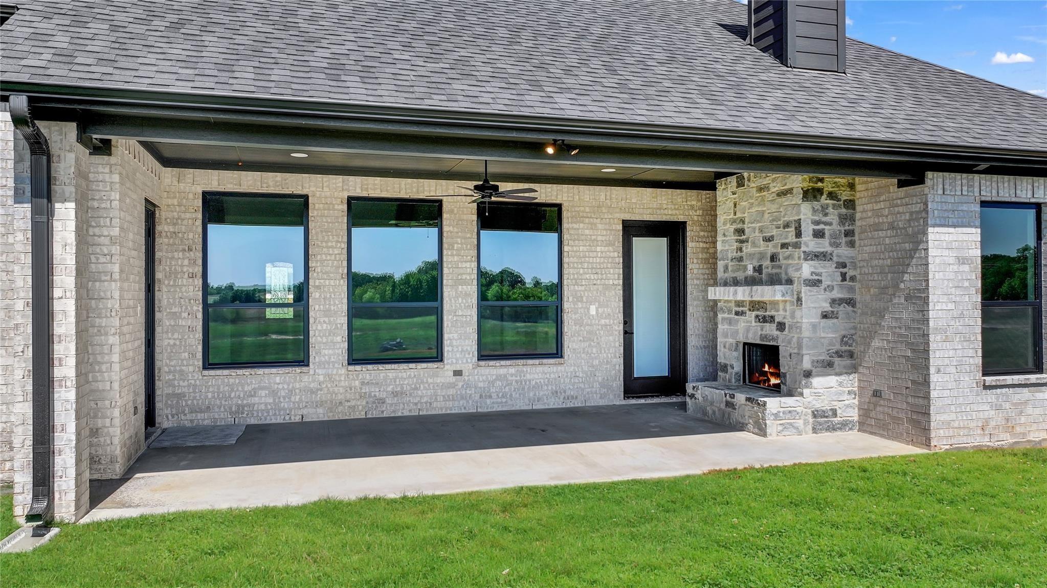main property photo 34
