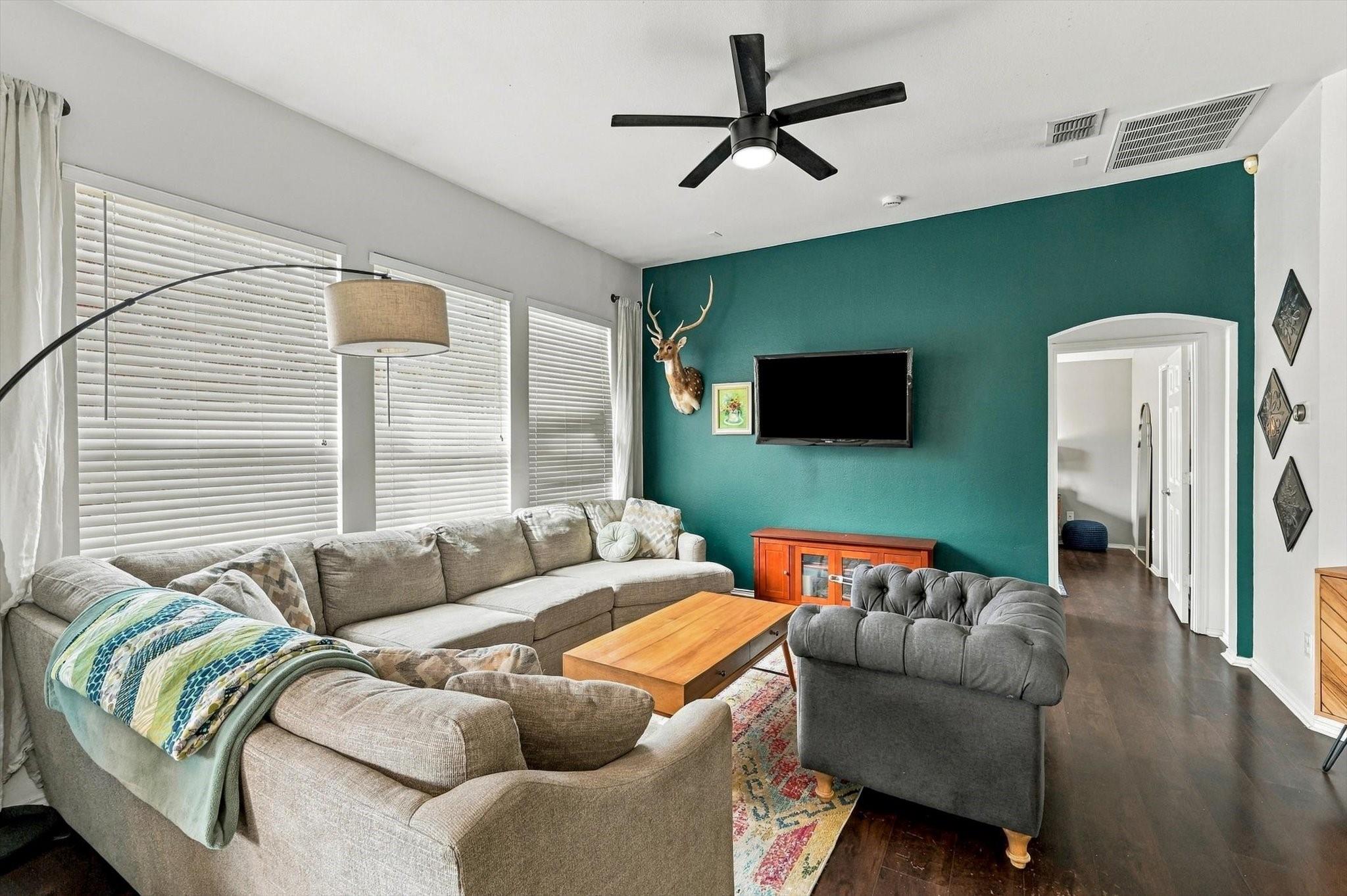 main property photo 12