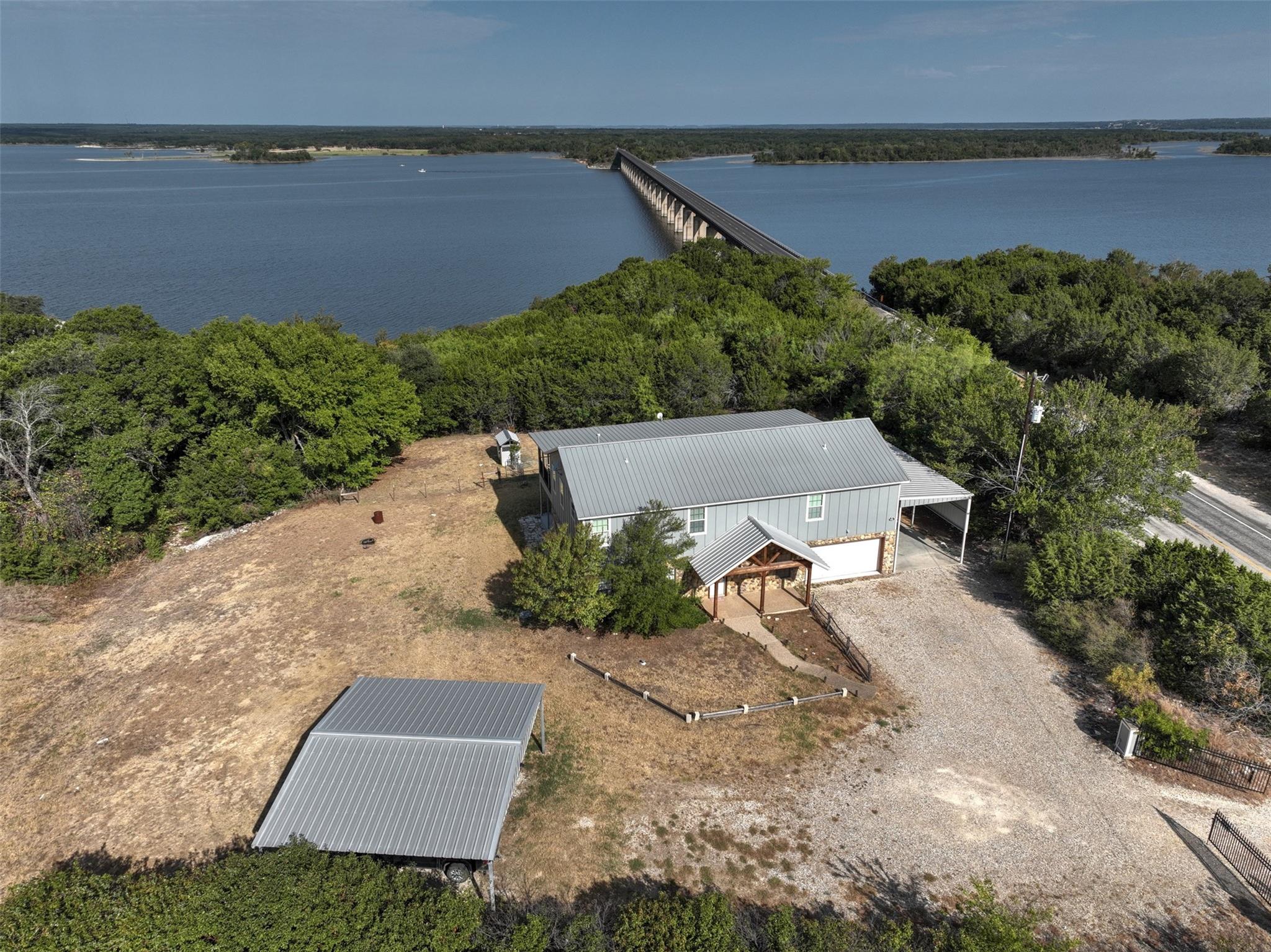 main property photo 34
