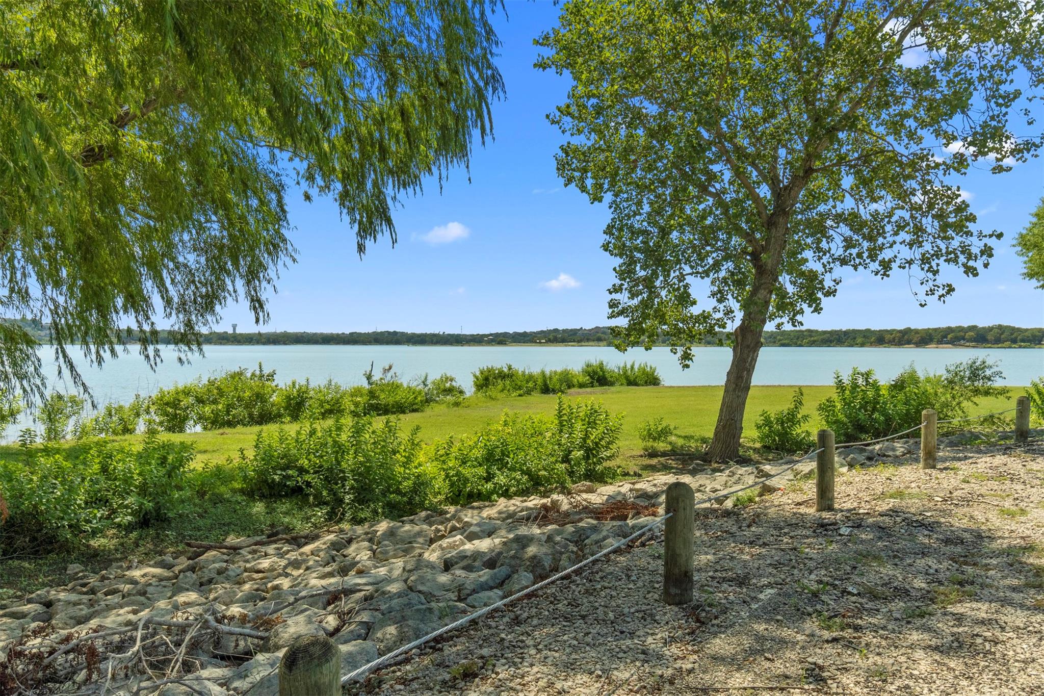 main property photo 21