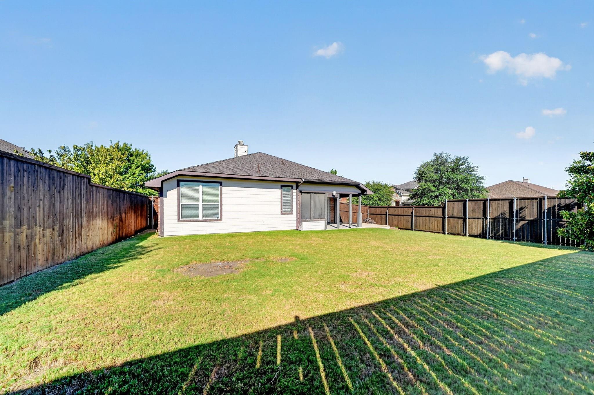 main property photo 33