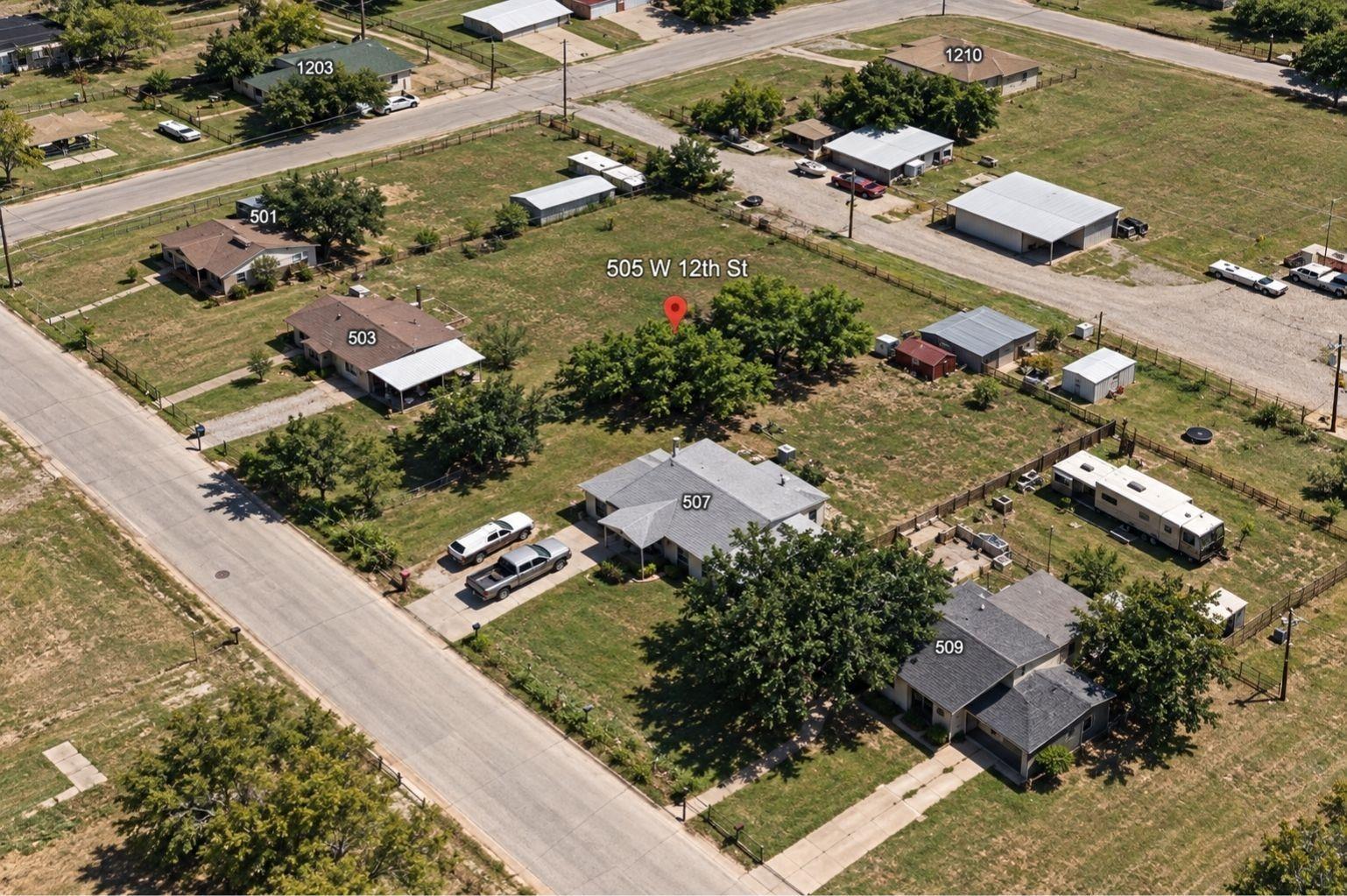 main property photo 3
