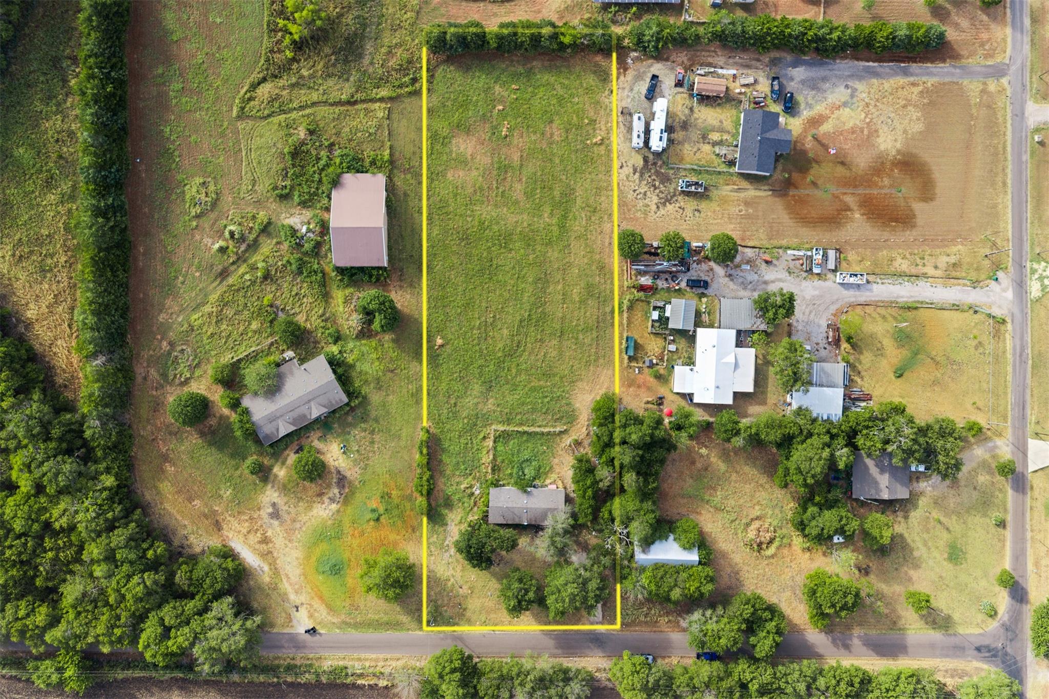 main property photo 17