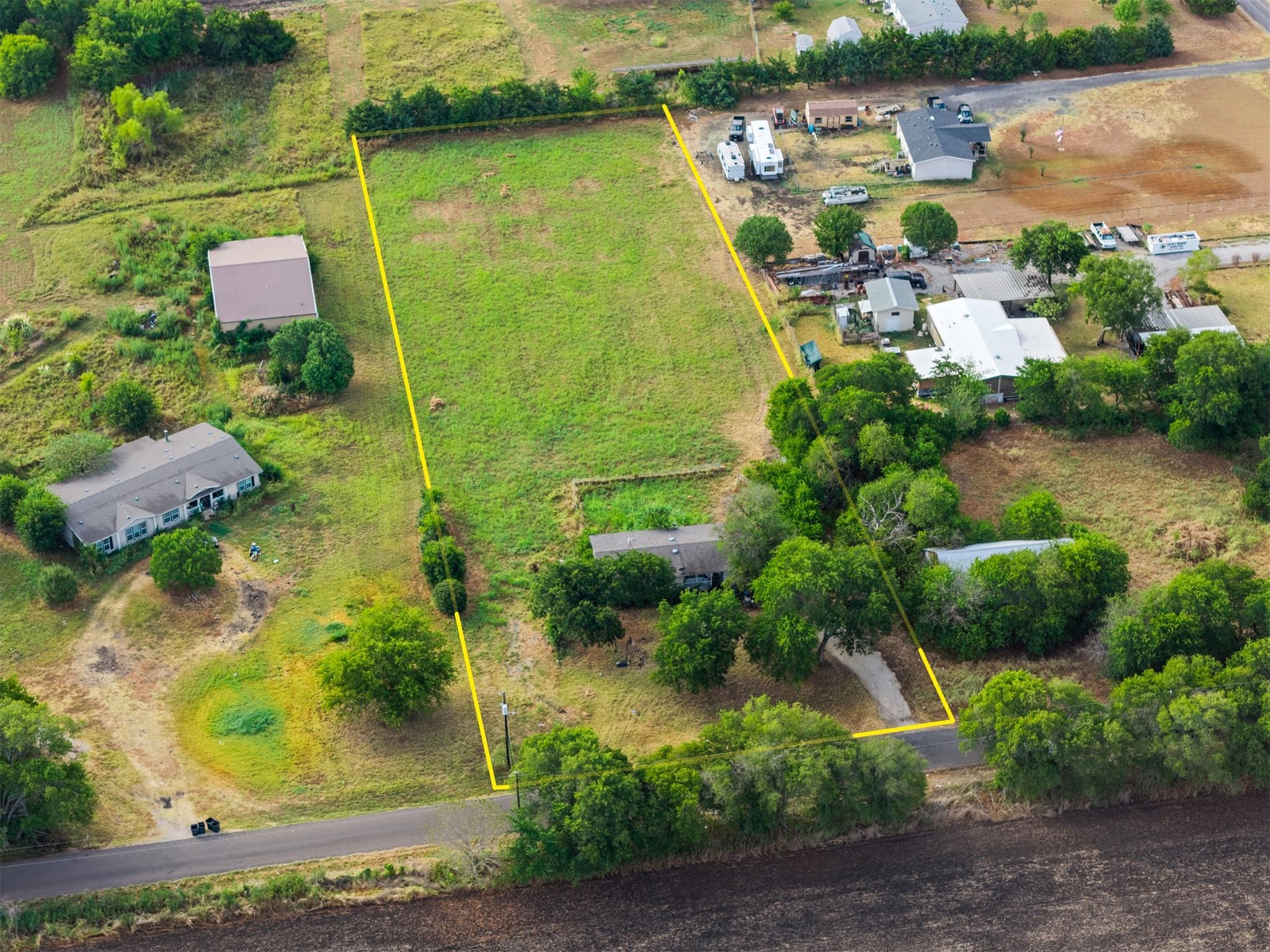 main property photo 19