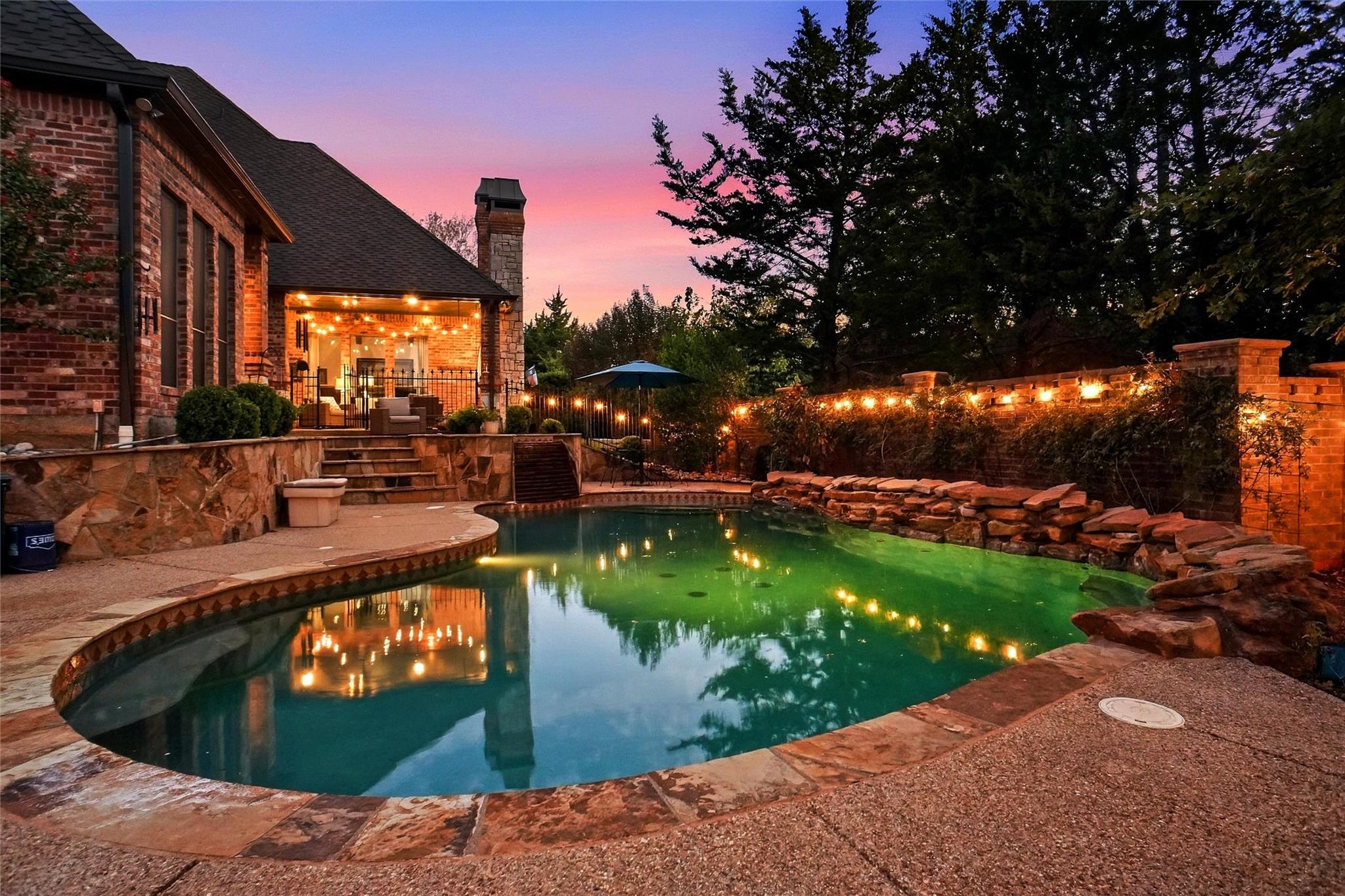 main property photo 4