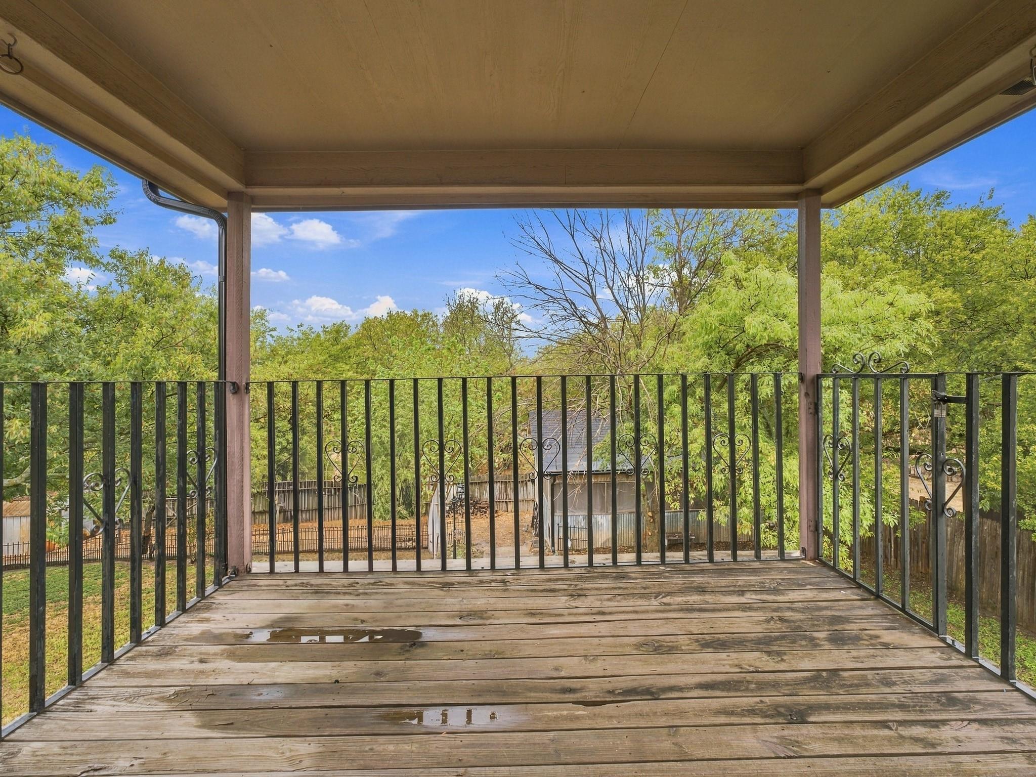 main property photo 22