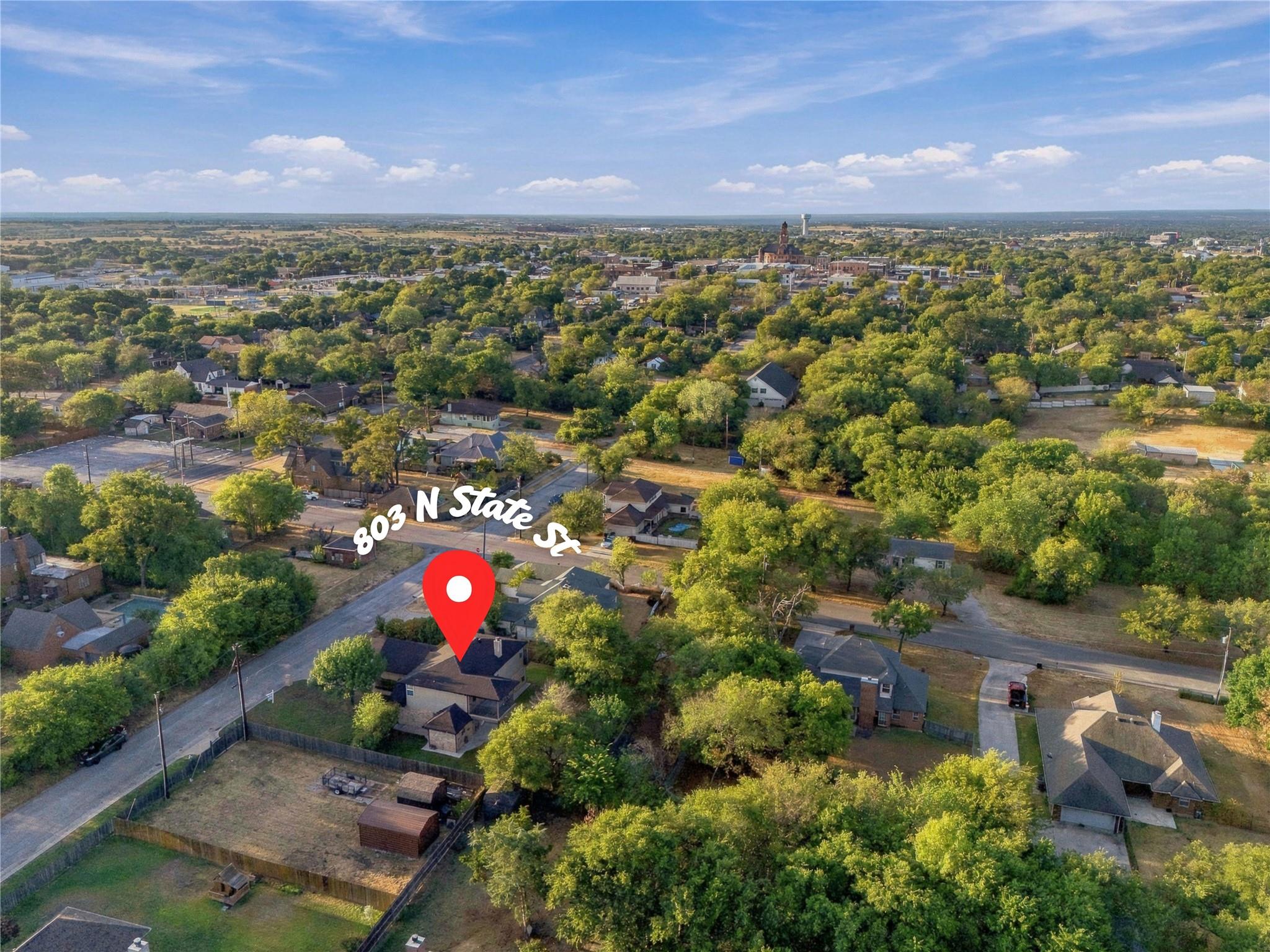 main property photo 37