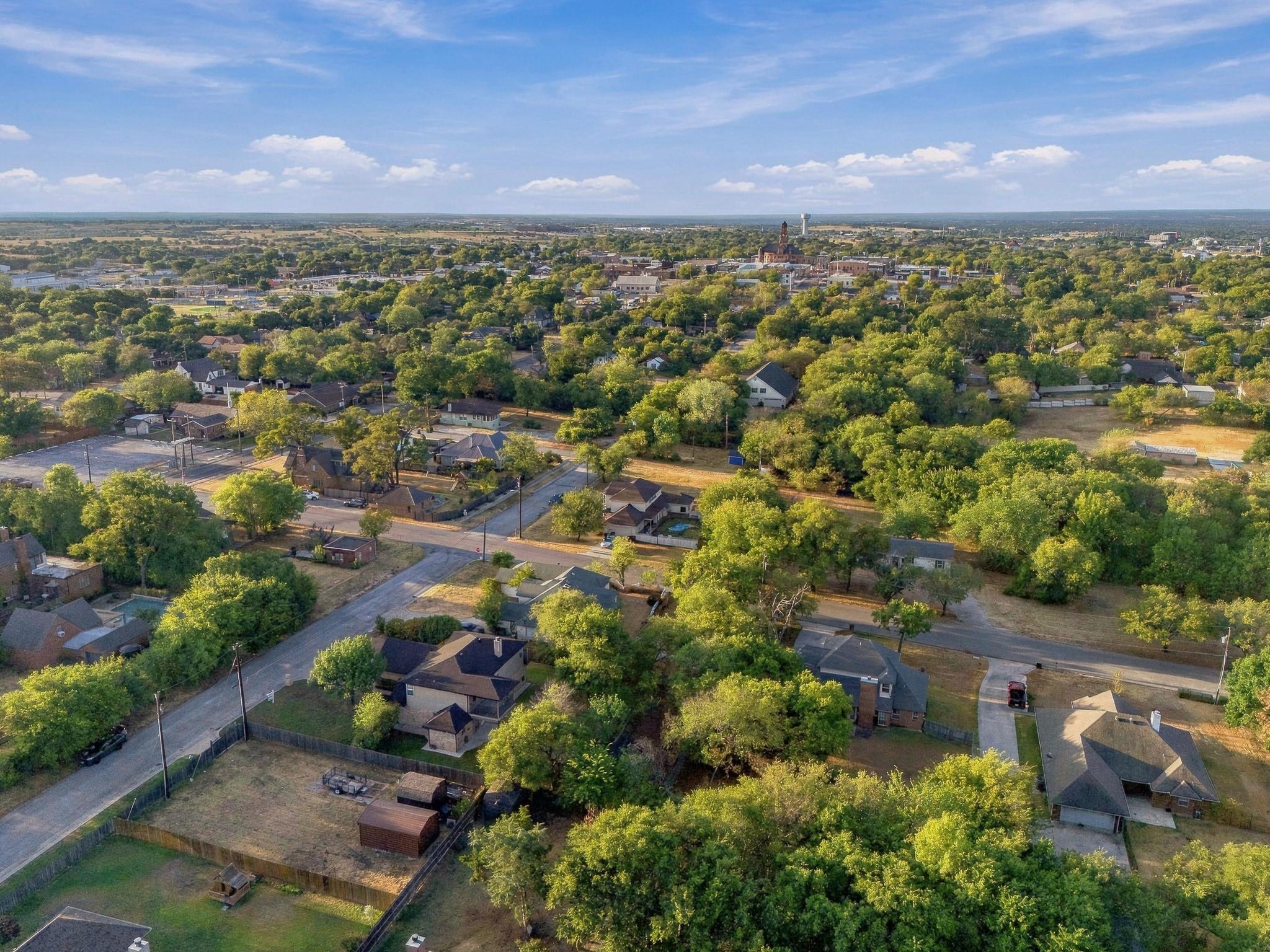 main property photo 38