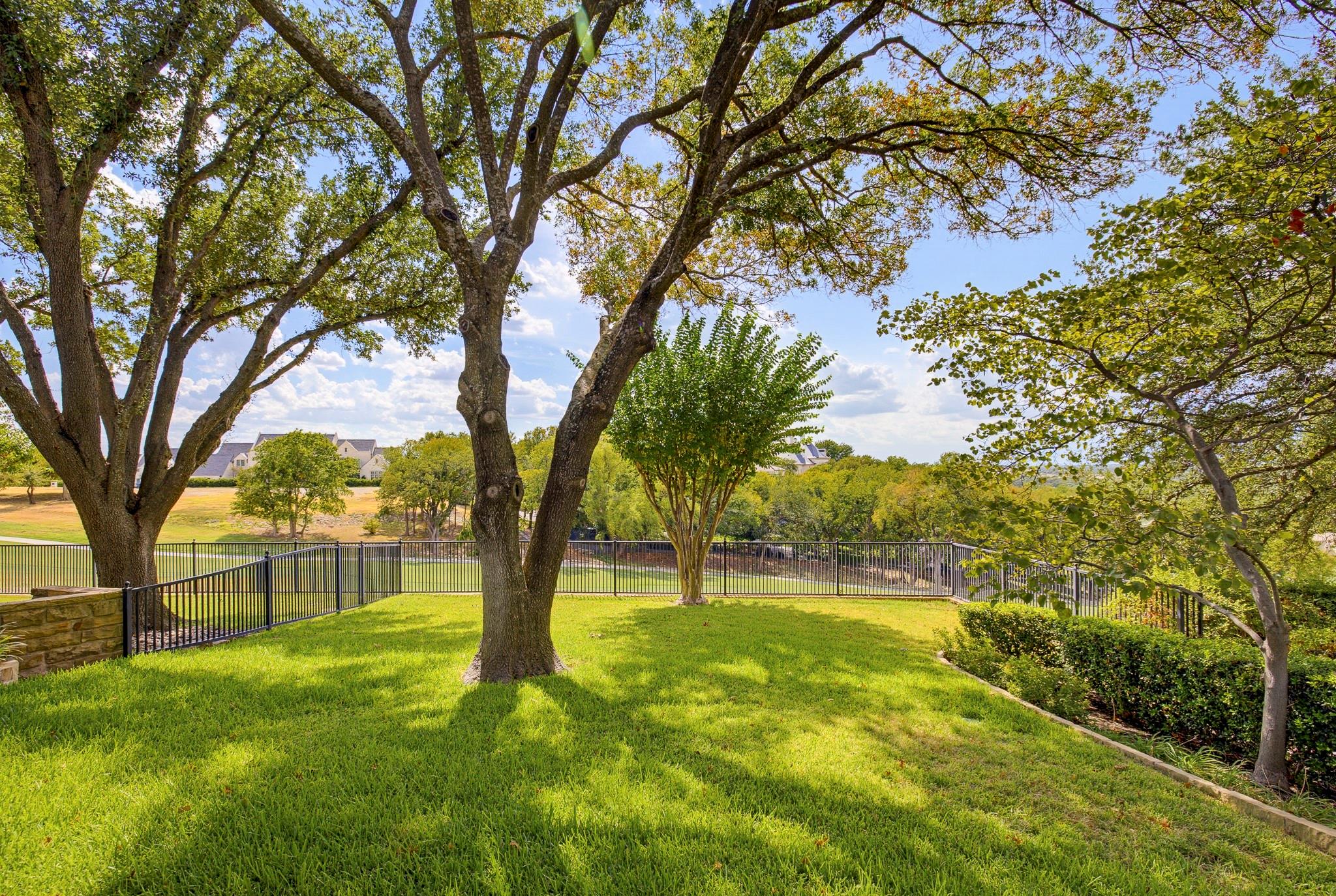 main property photo 37