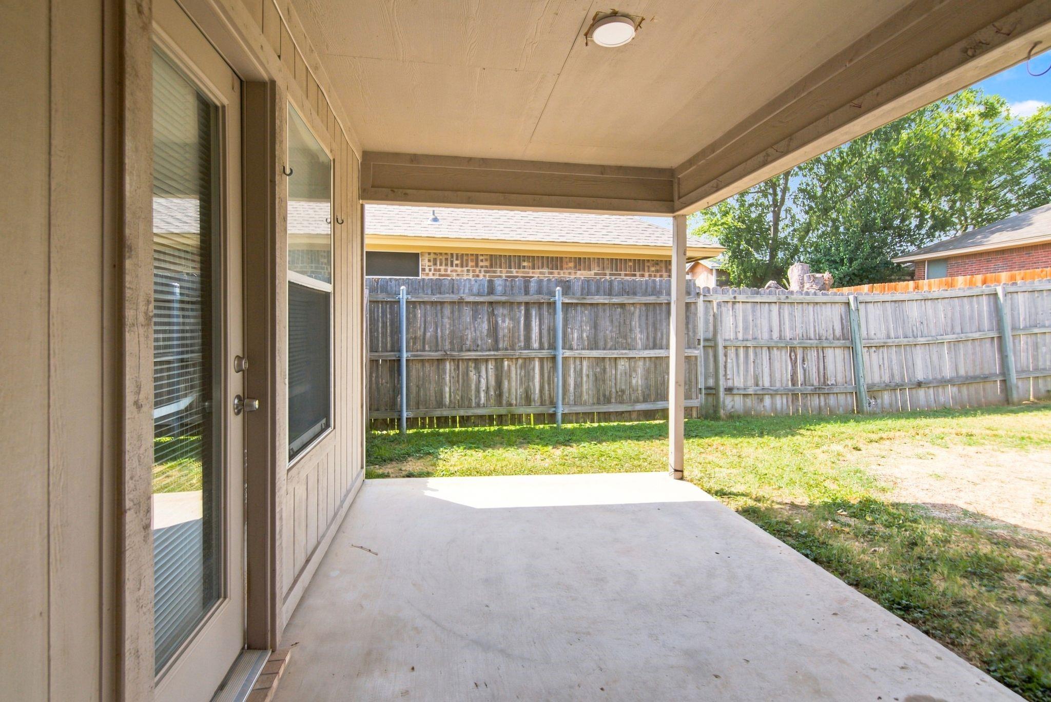 main property photo 27
