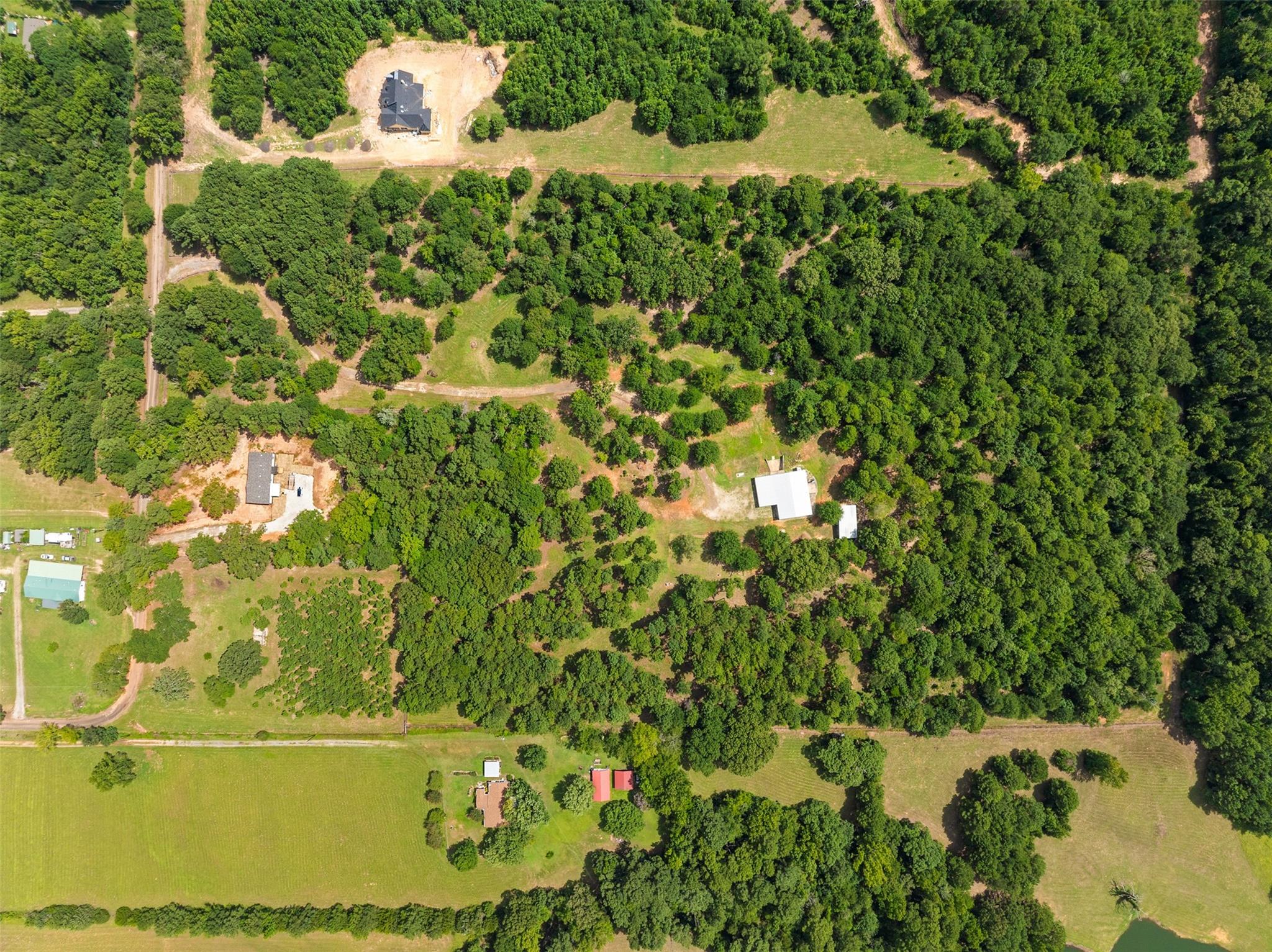 main property photo 33