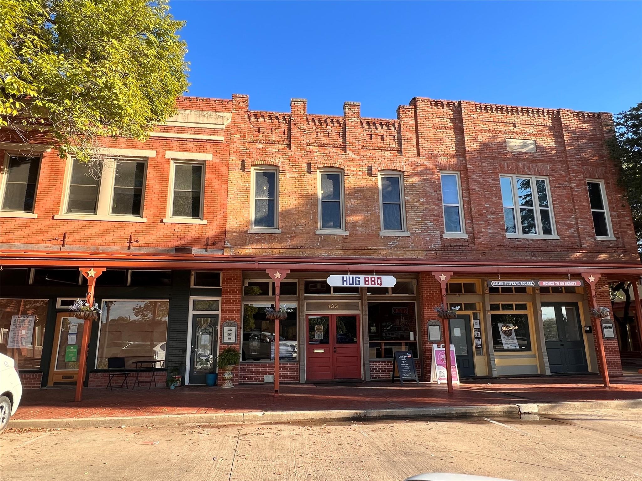 main property photo 22