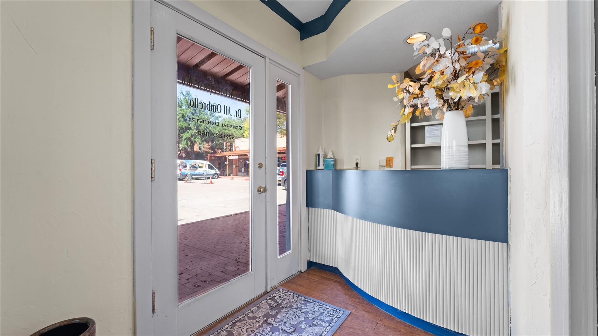 main property photo 9