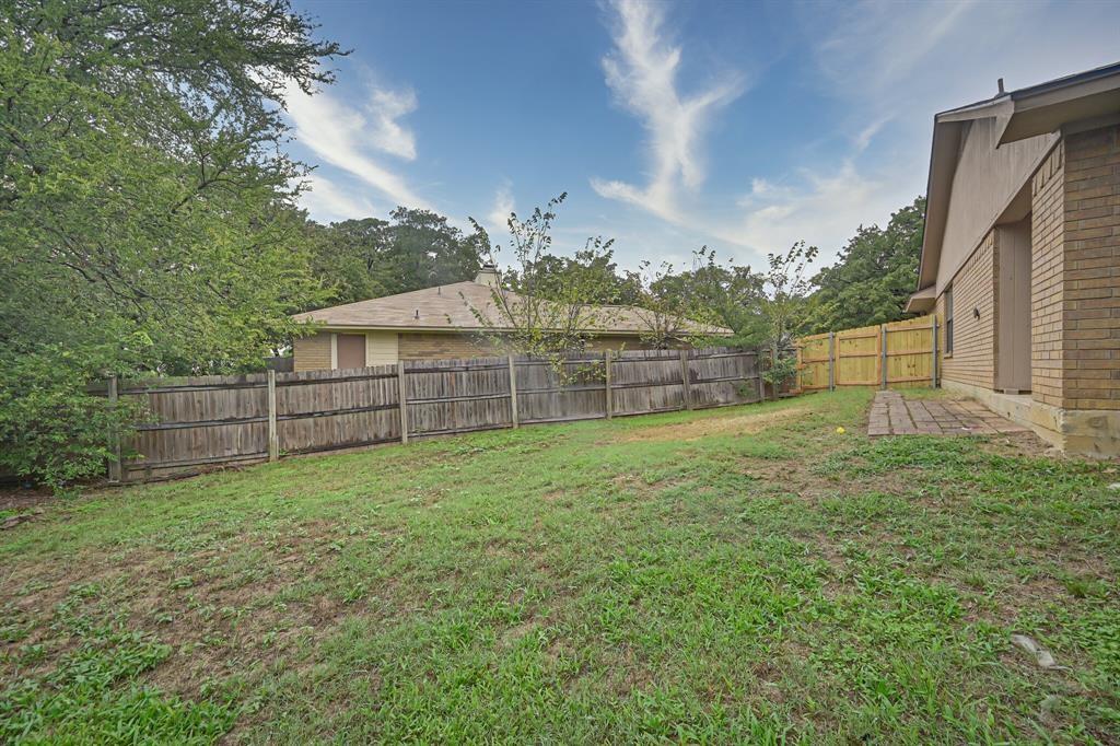 main property photo 31