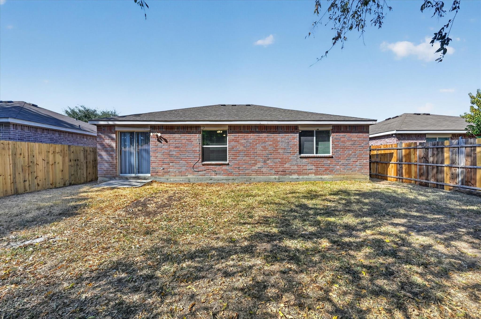 main property photo 19