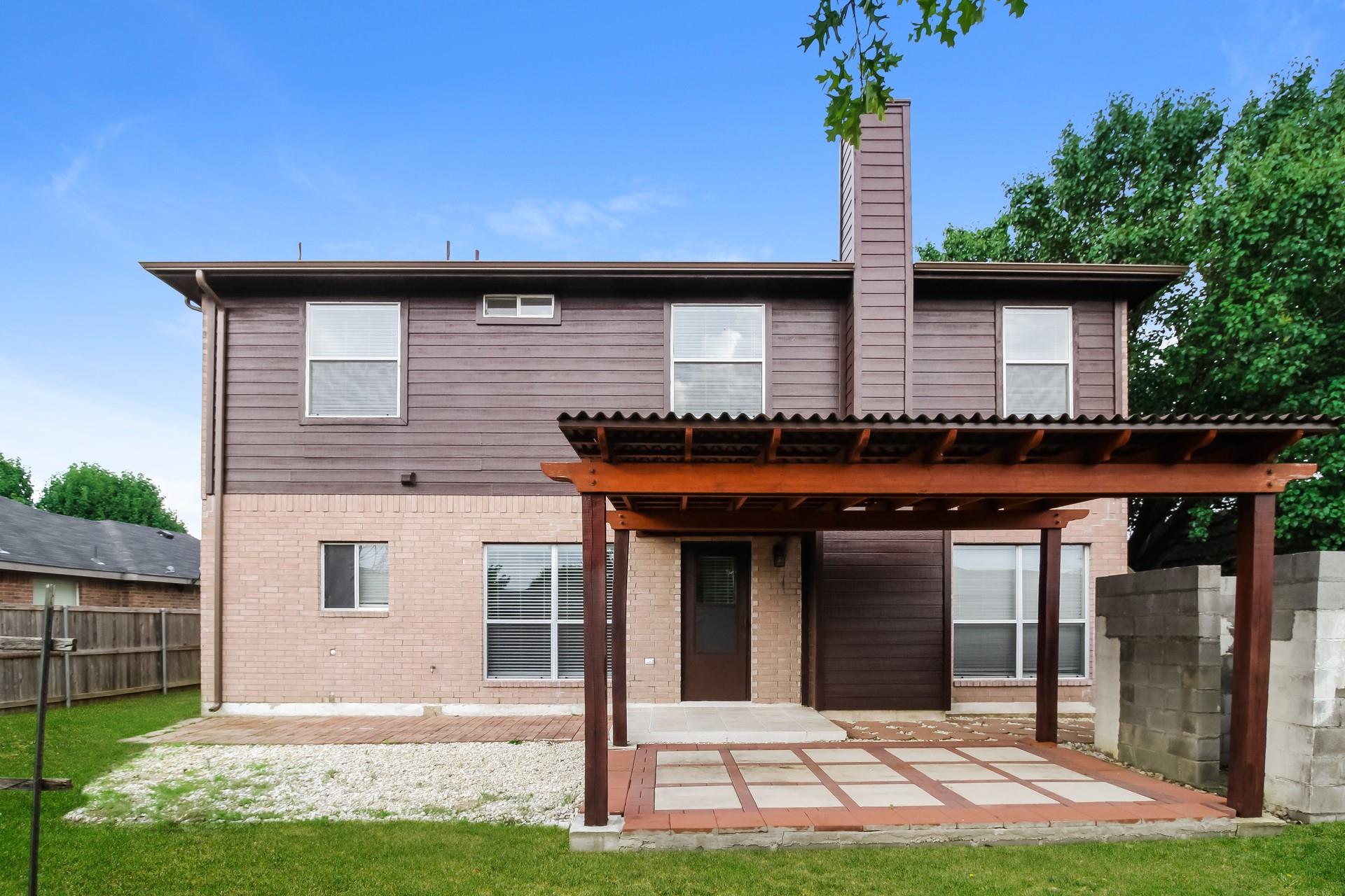main property photo 13