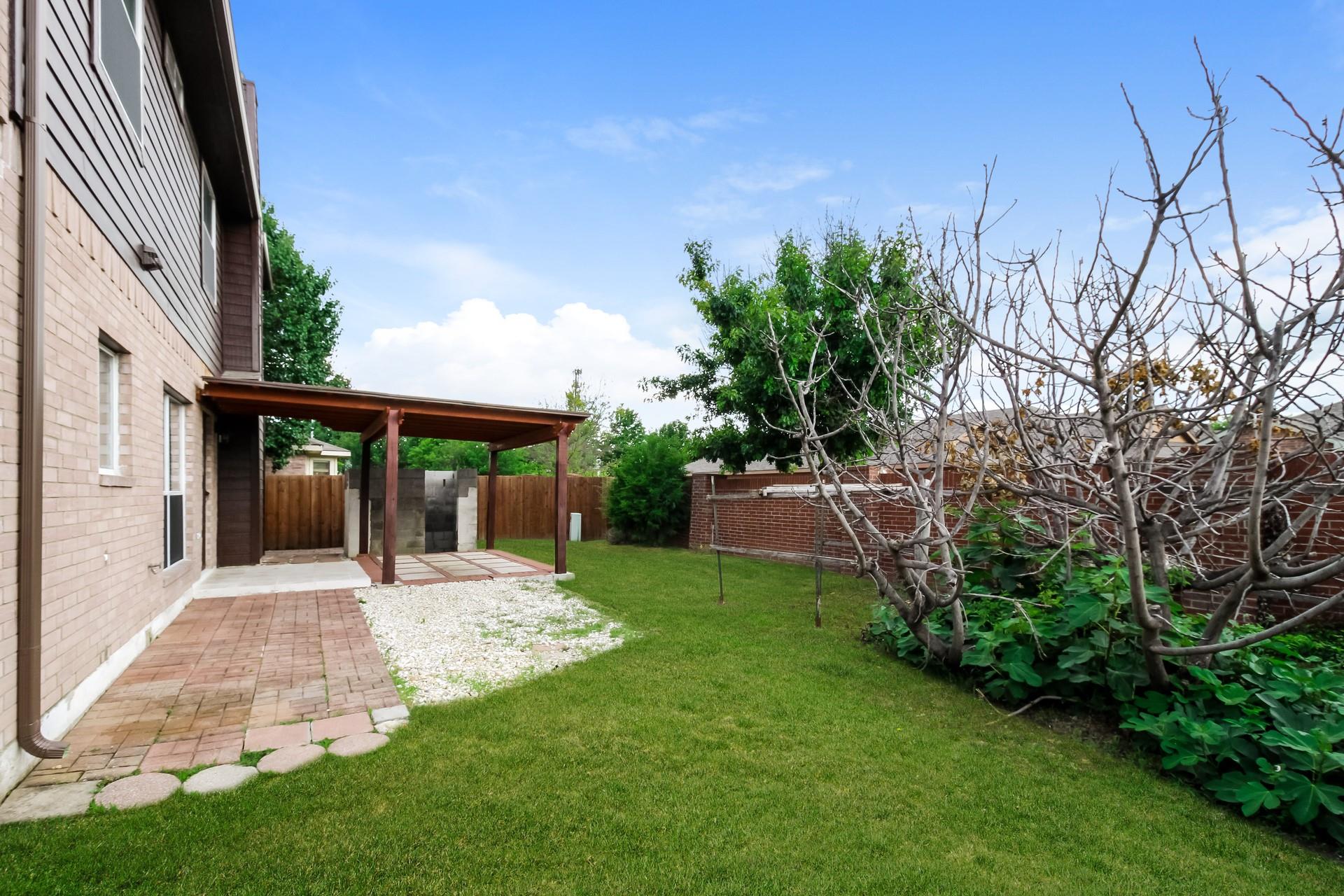 main property photo 14