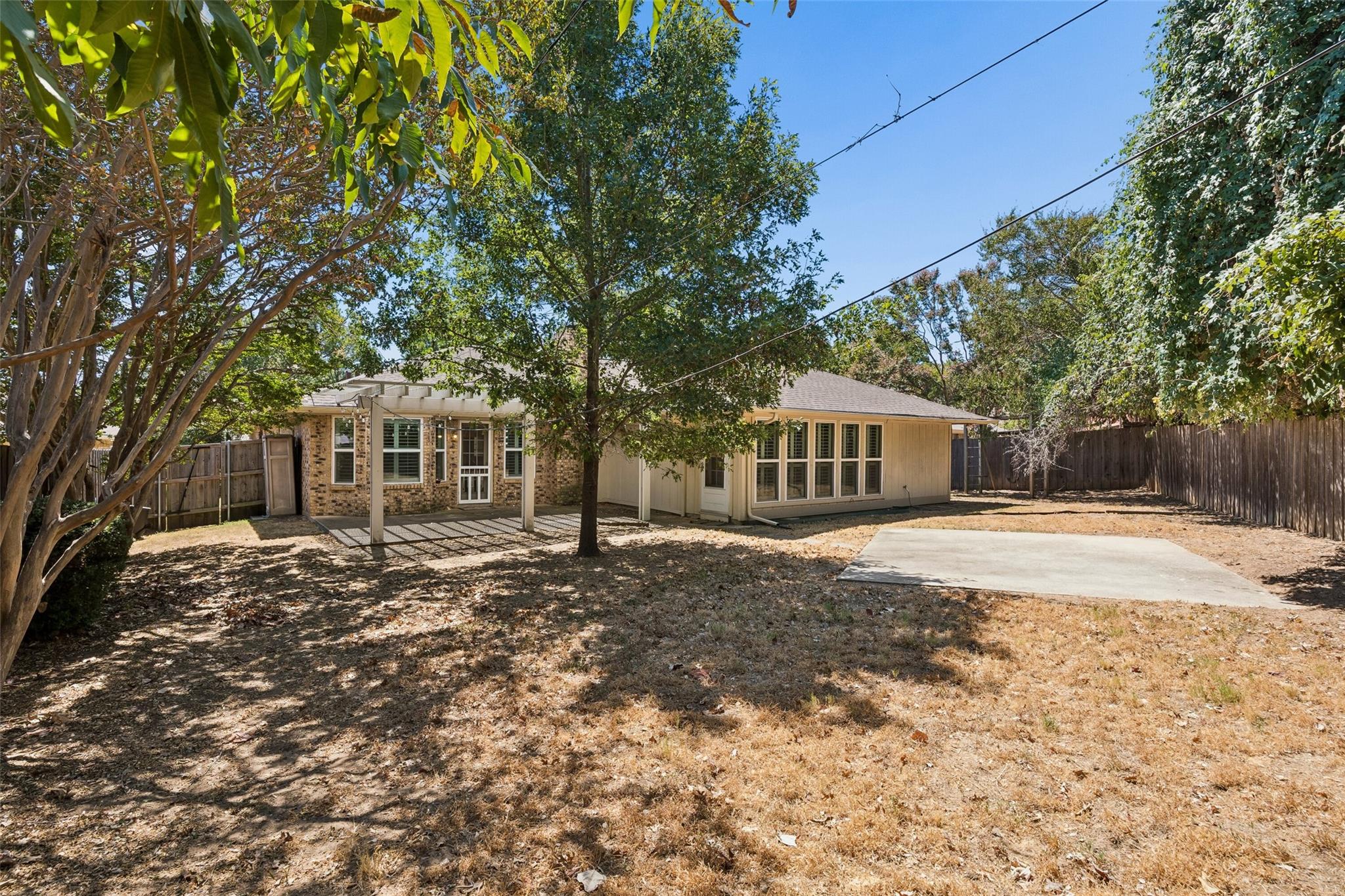 main property photo 22