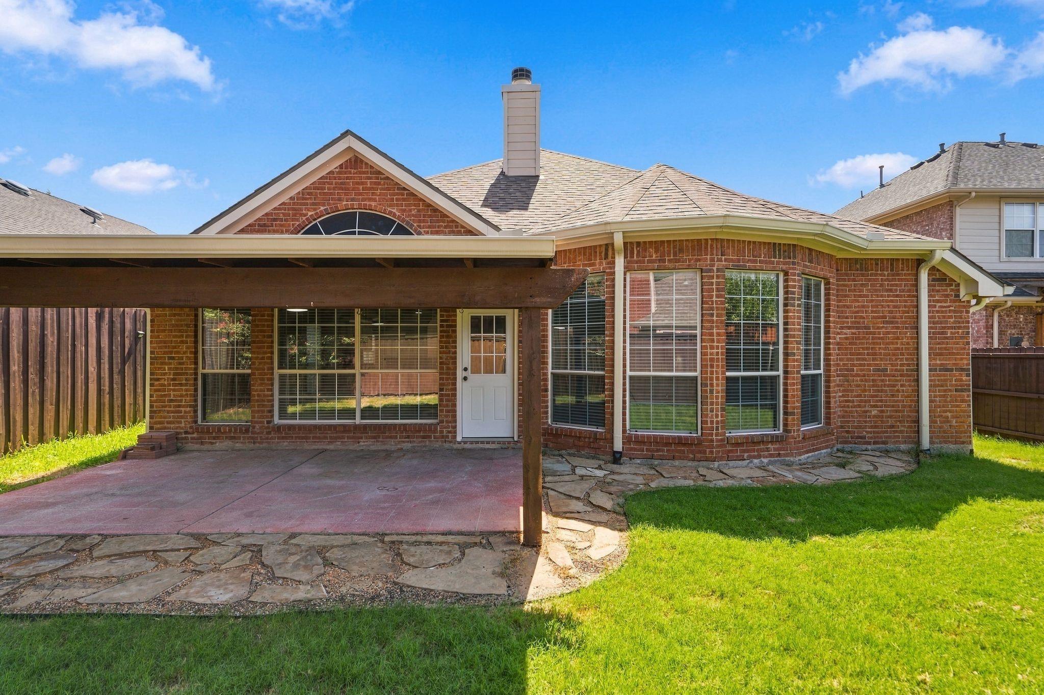 main property photo 33