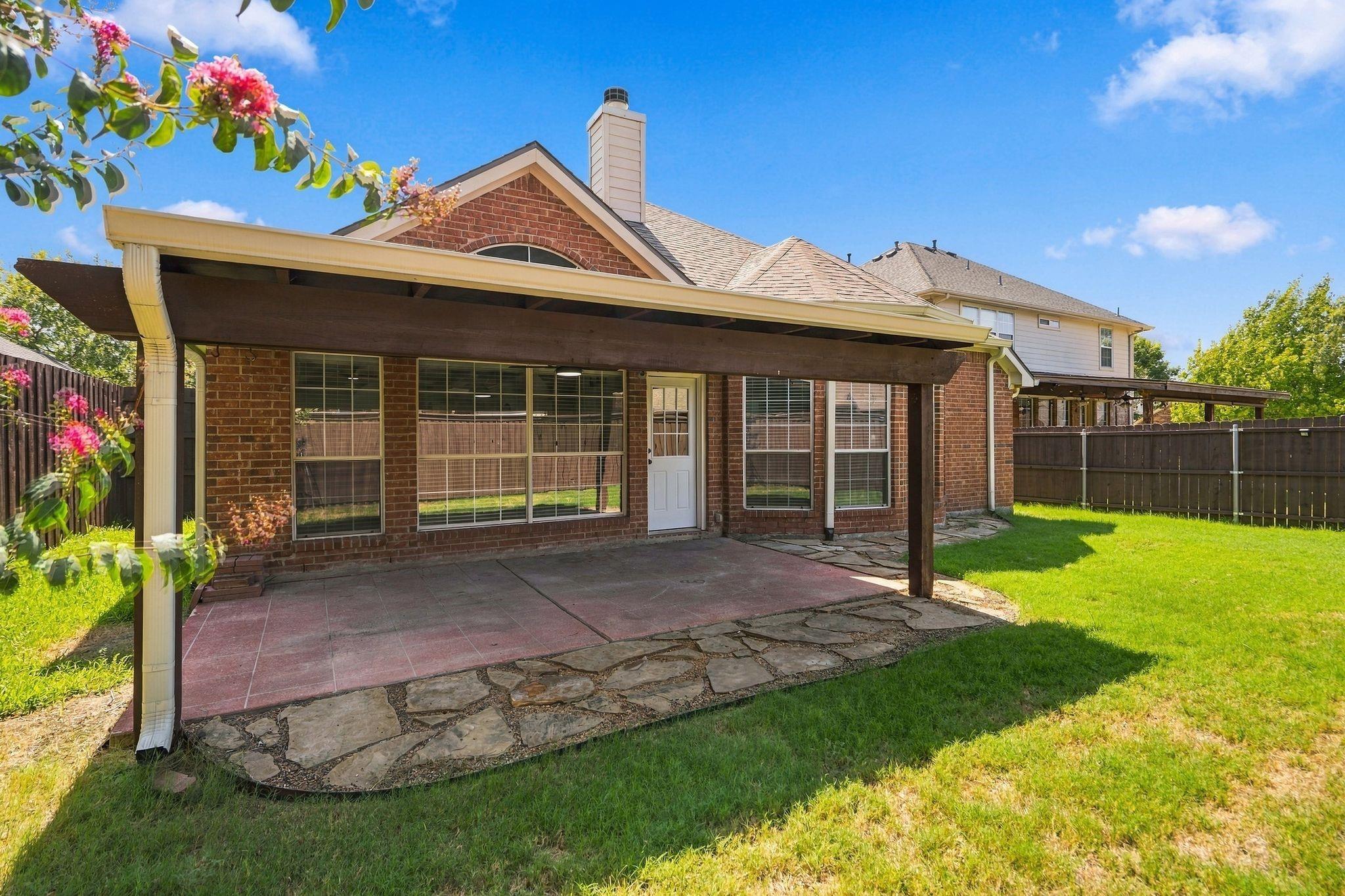 main property photo 34