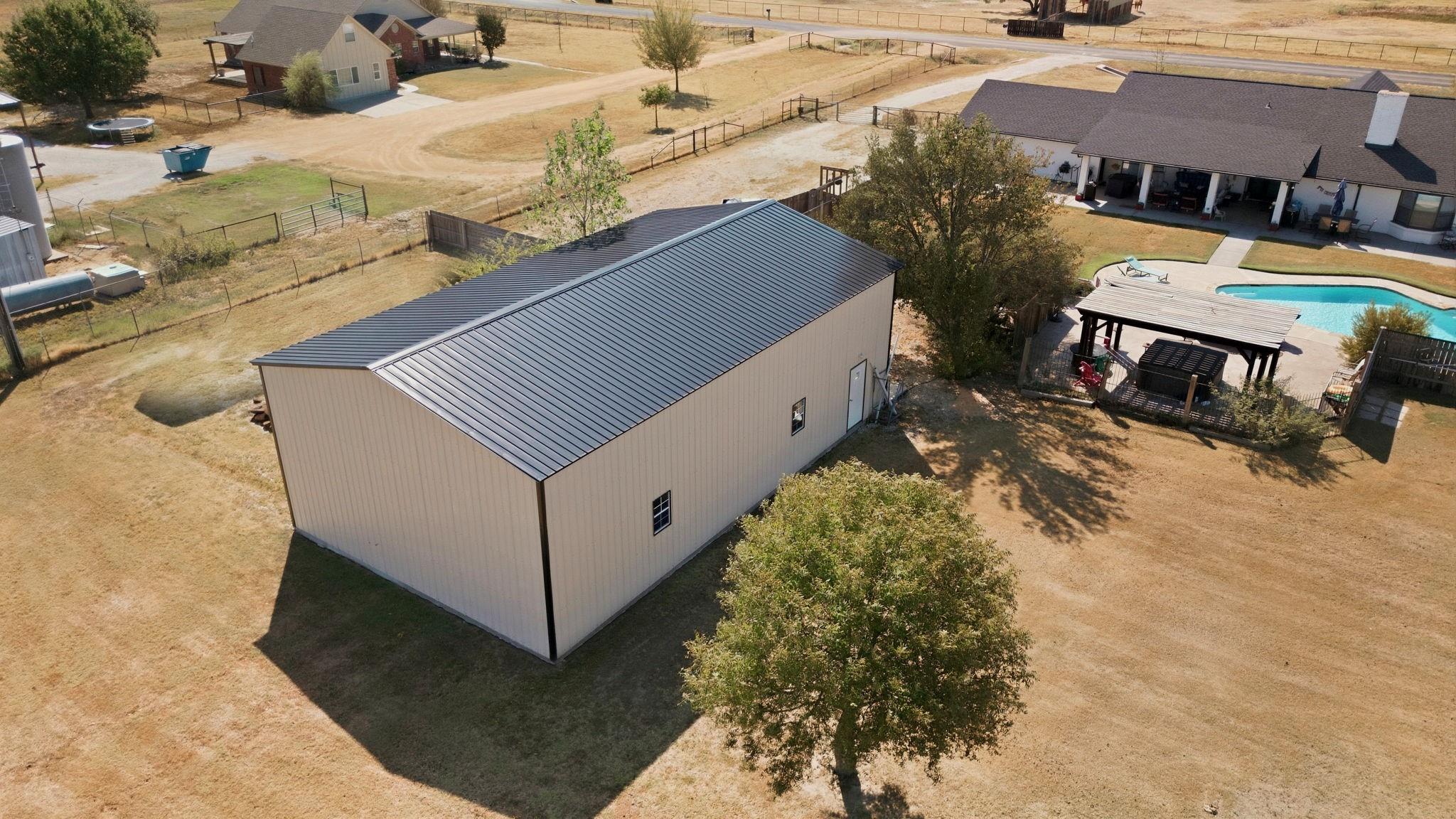 main property photo 27
