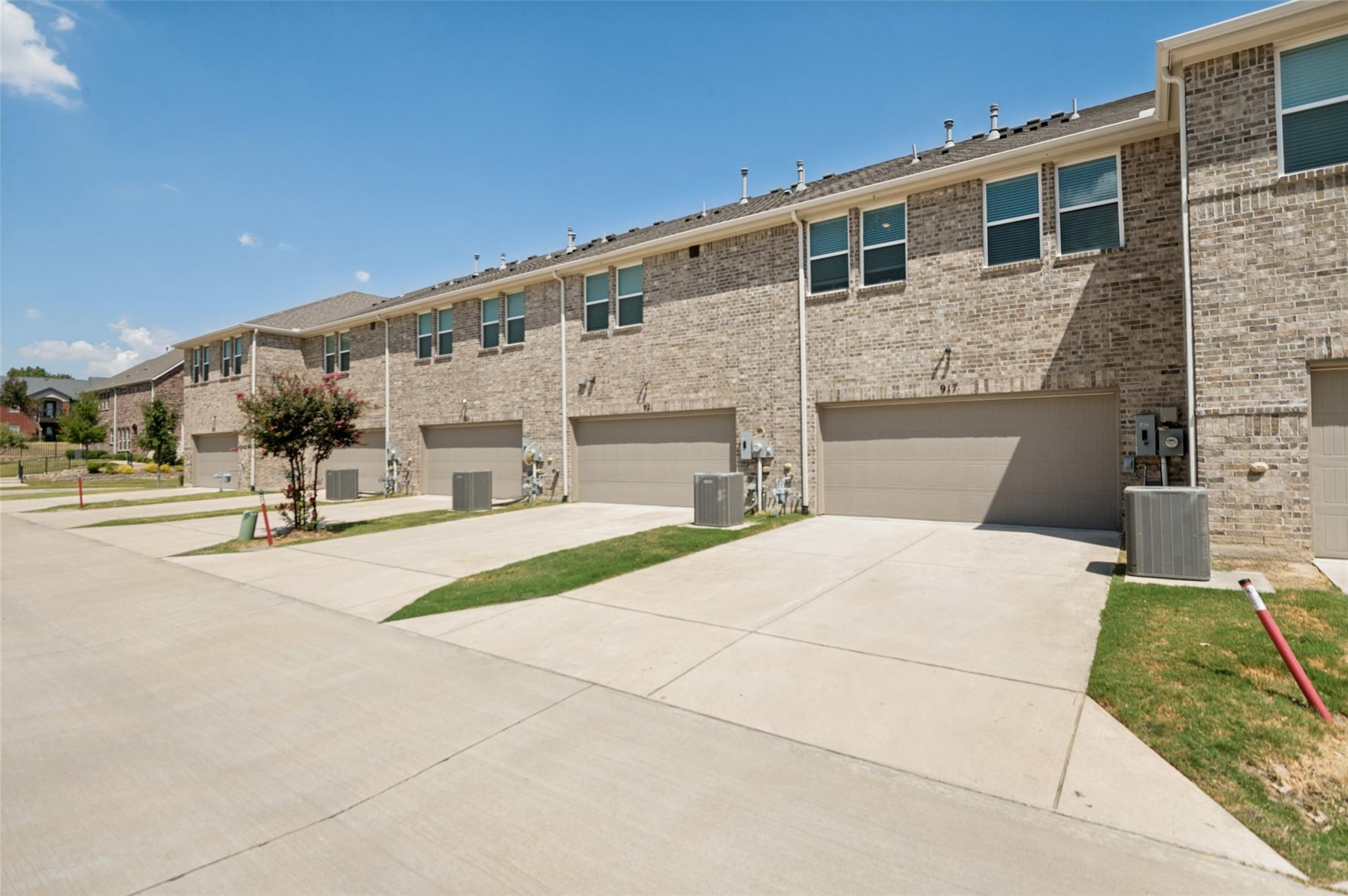 main property photo 24