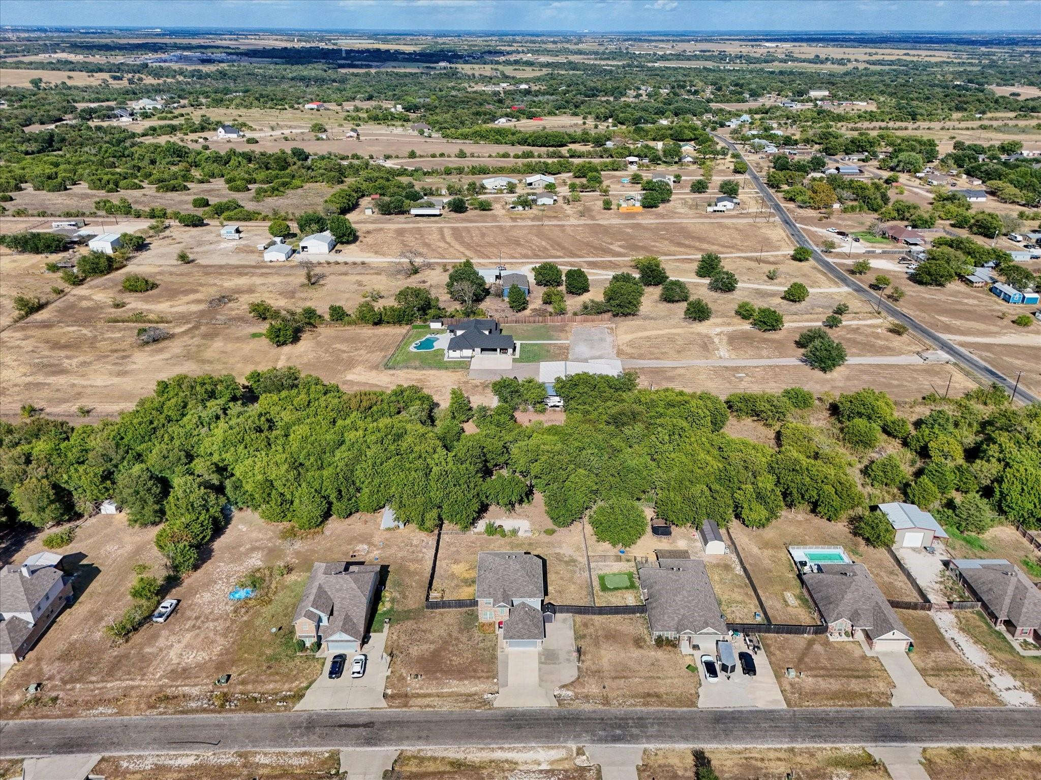 main property photo 37