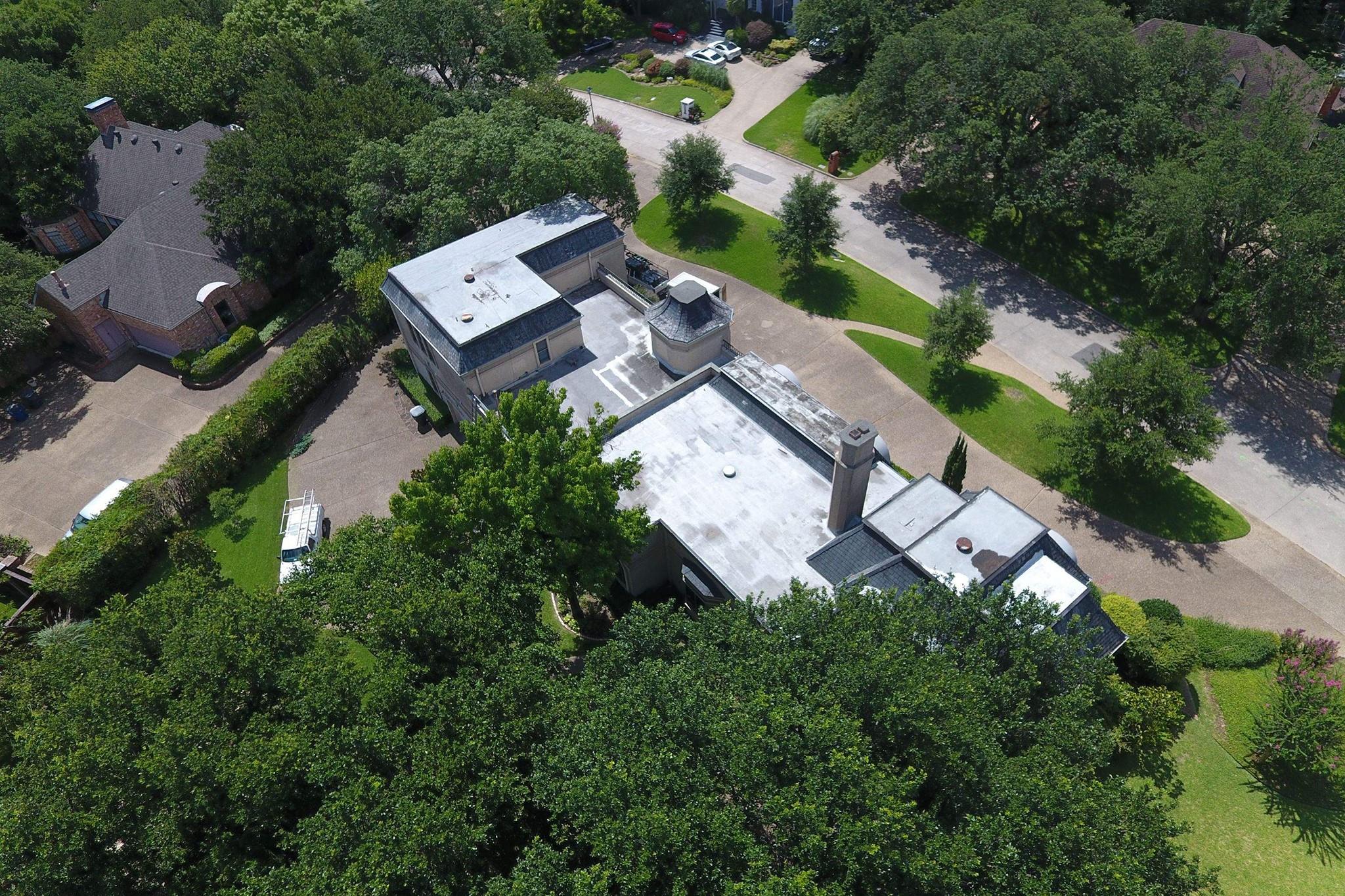 main property photo 12