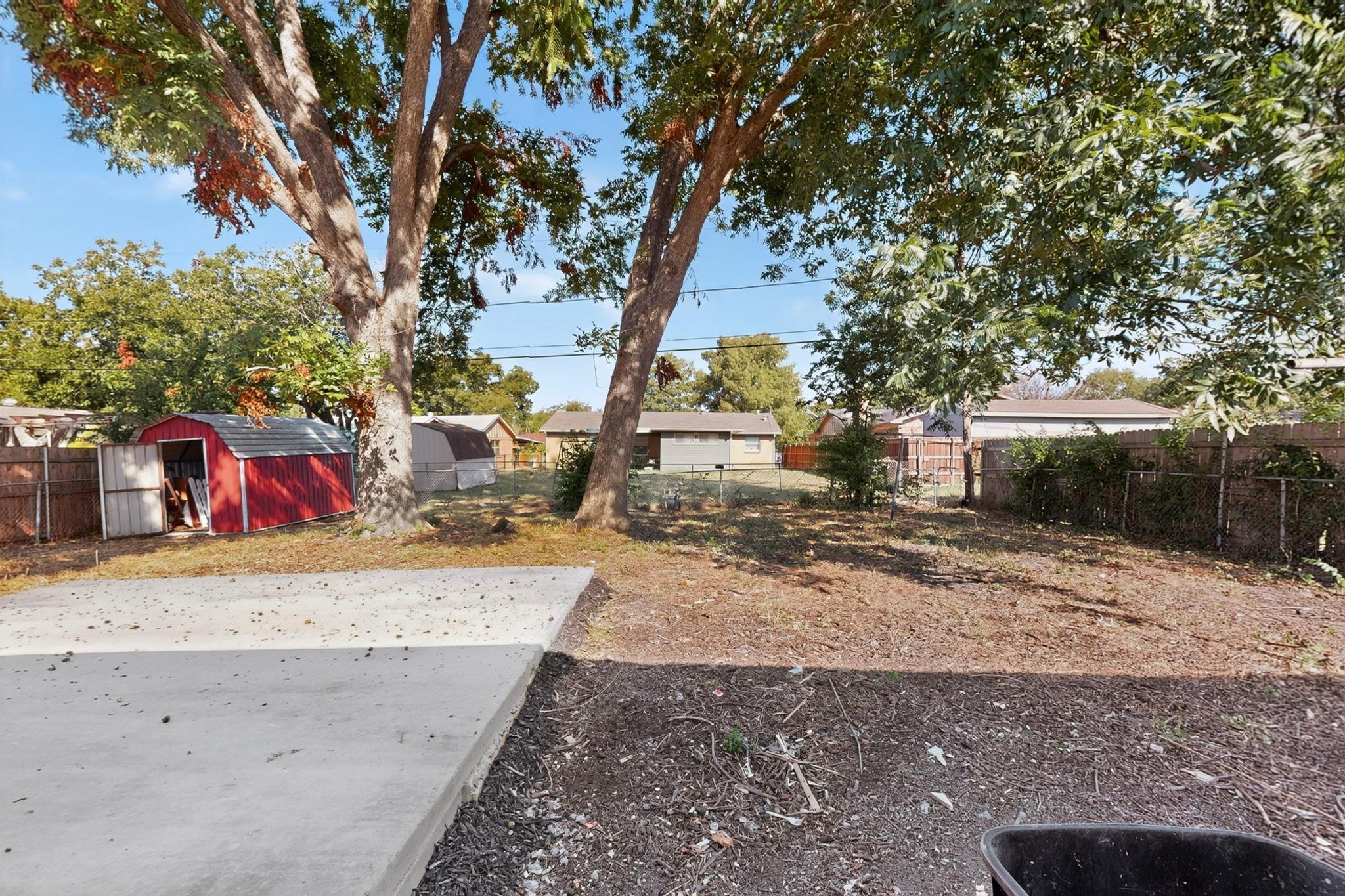 main property photo 36