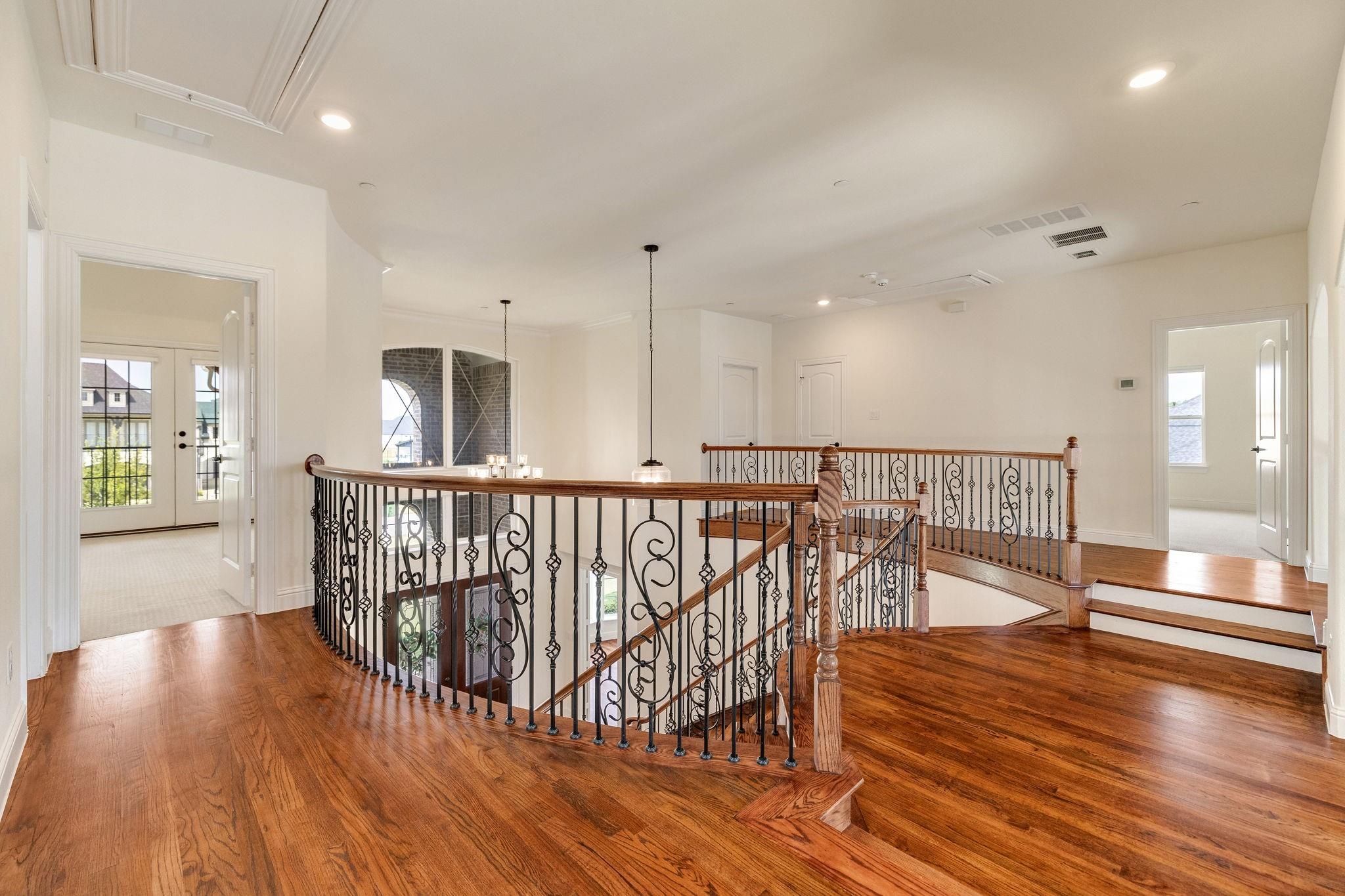 main property photo 18