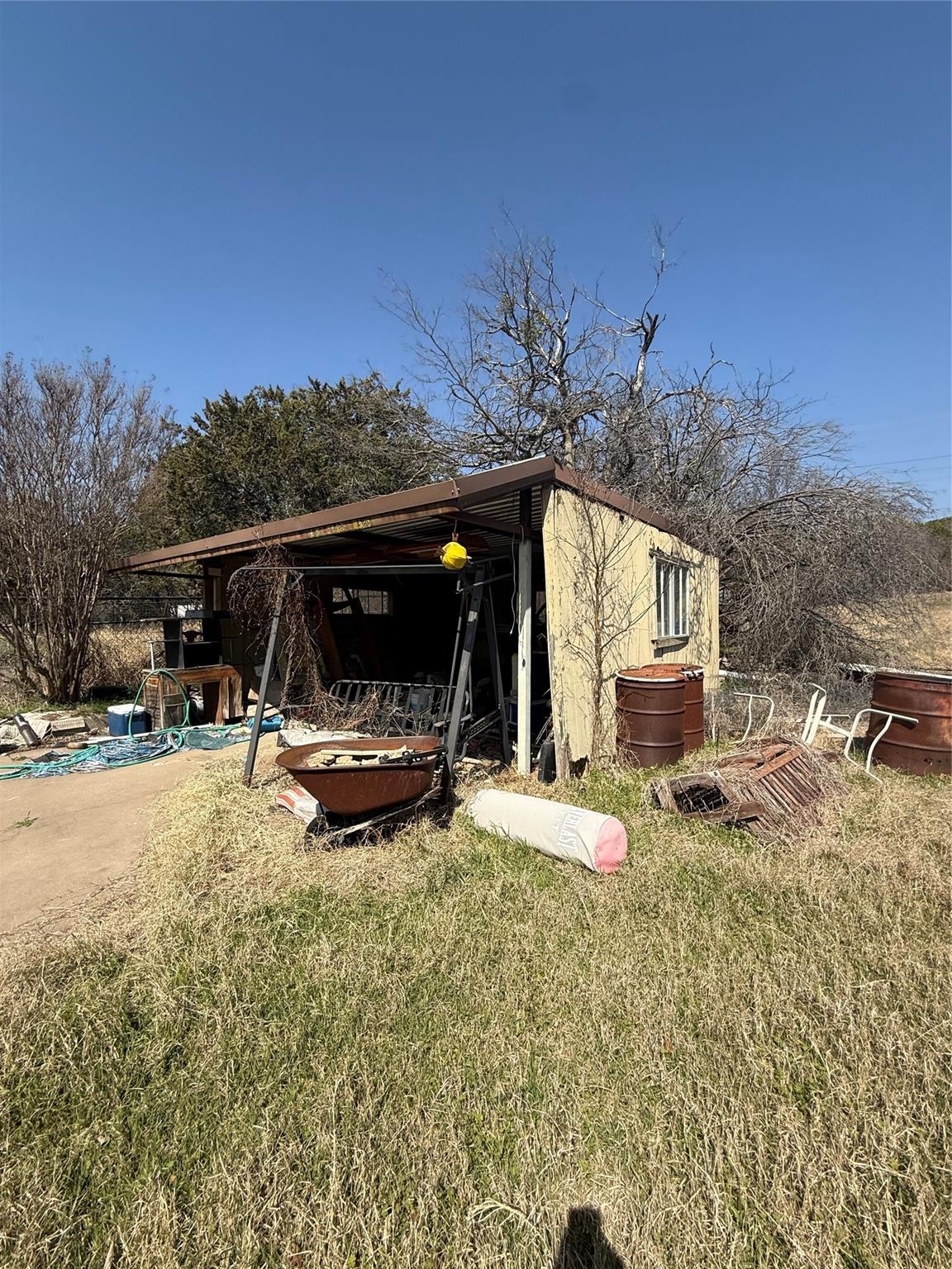 main property photo 7