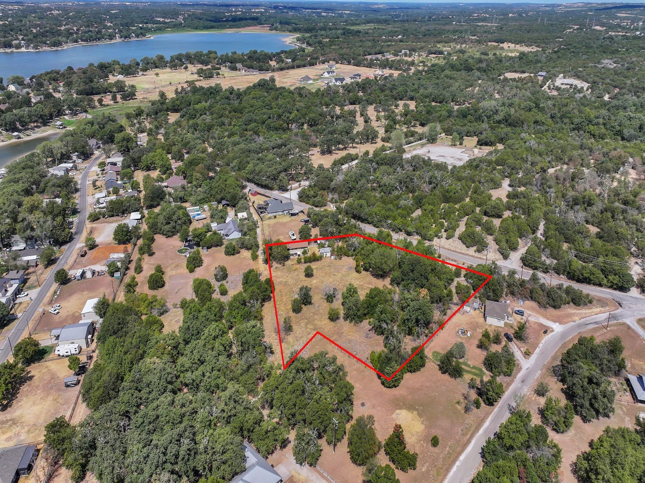 main property photo 8