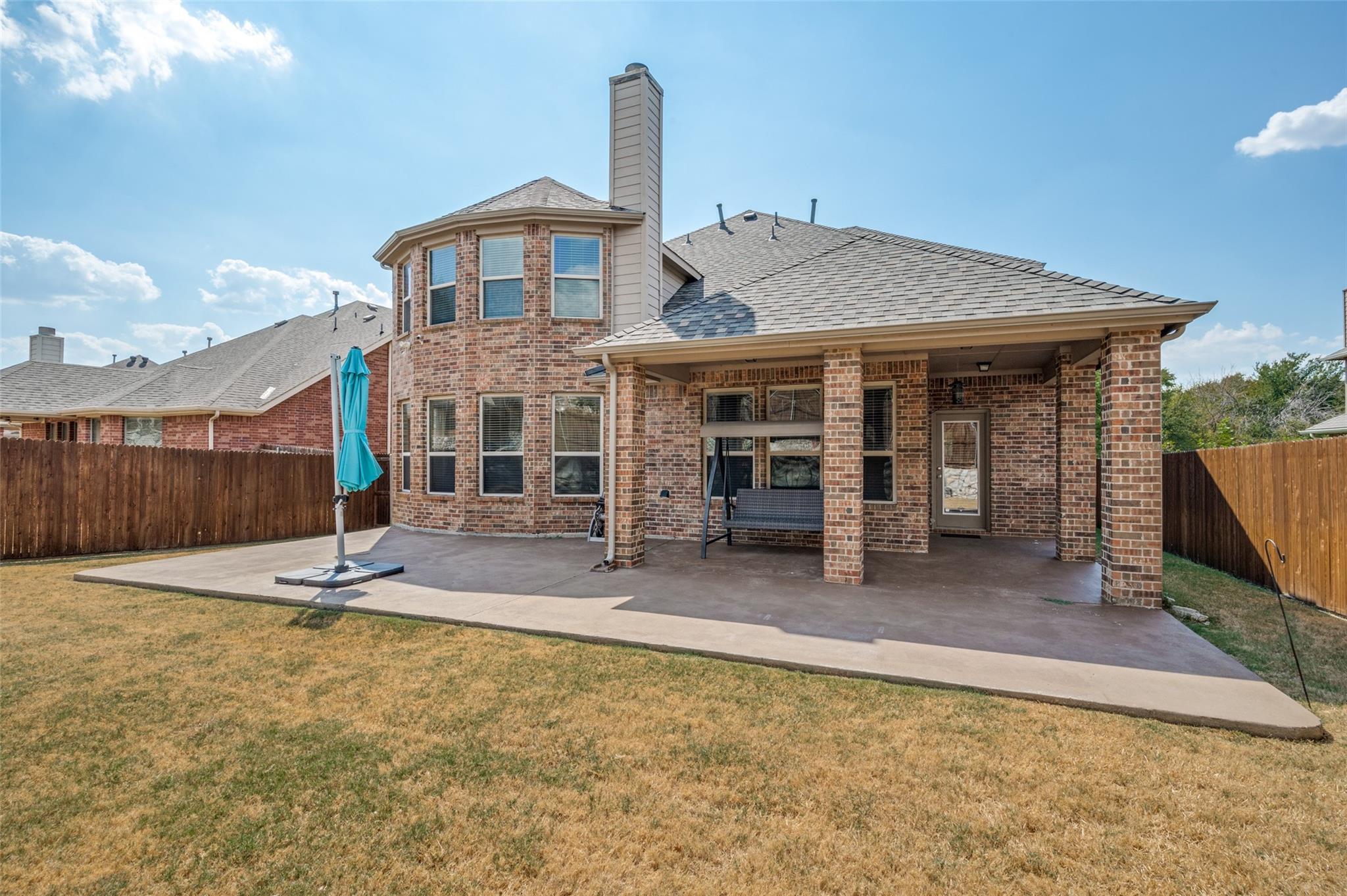 main property photo 22