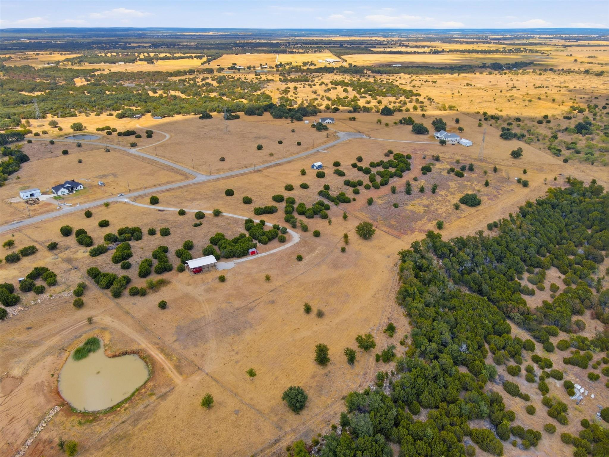 main property photo 10