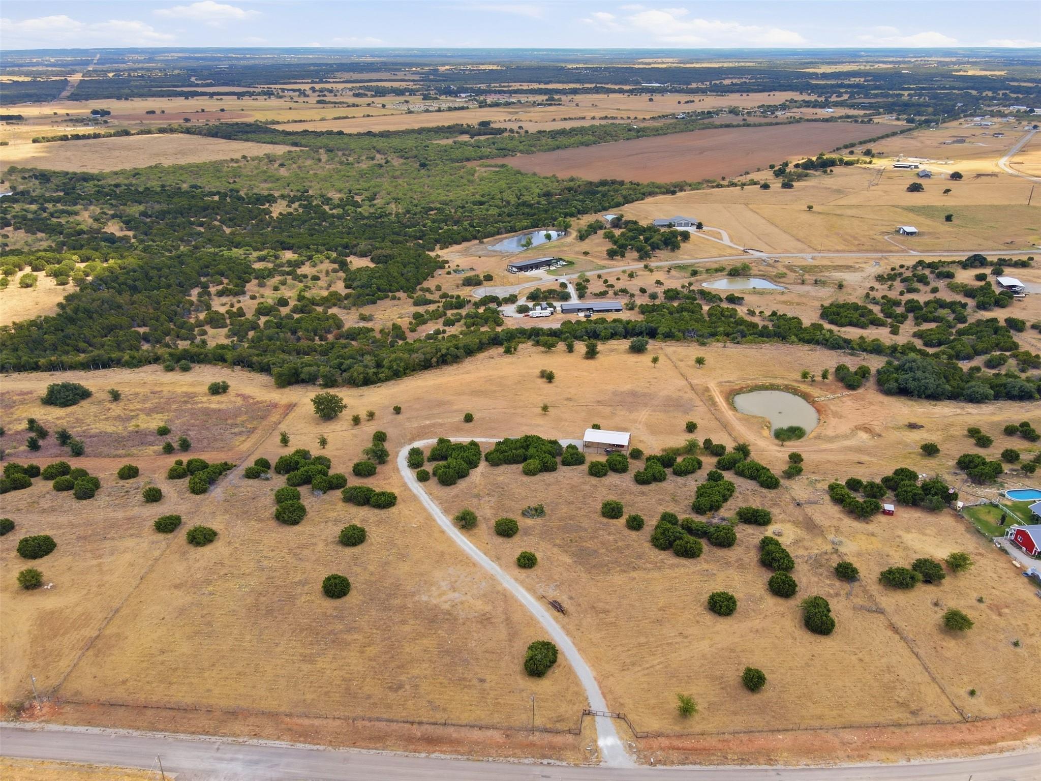 main property photo 15